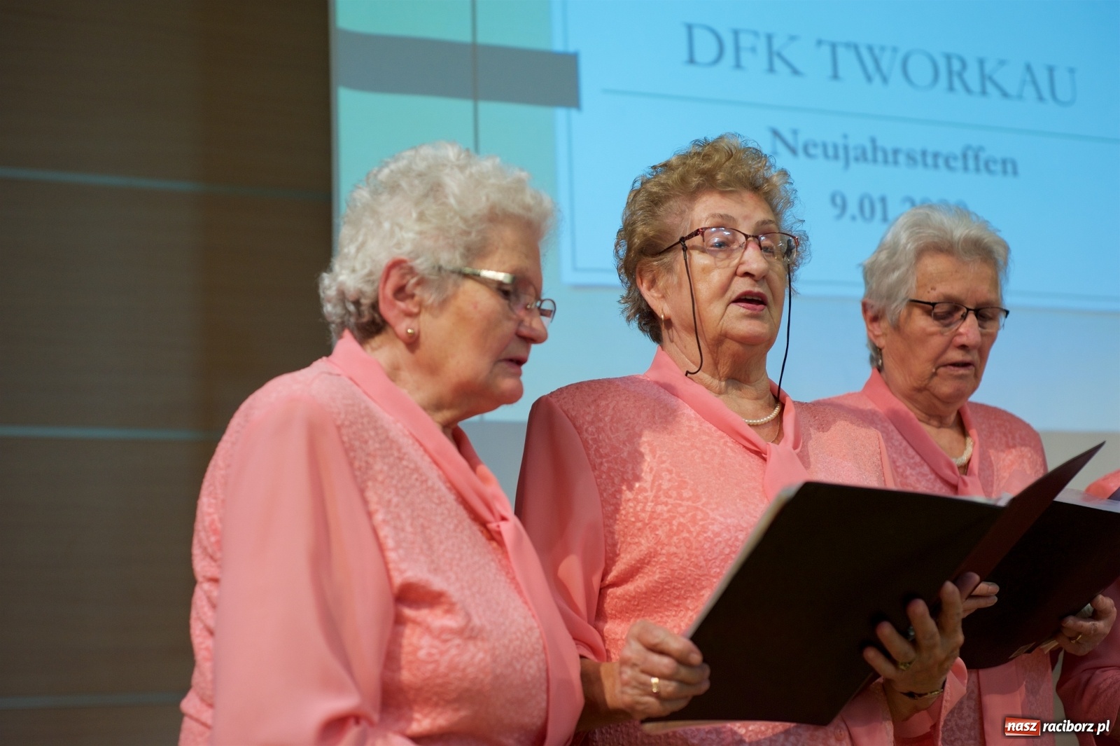 Zdjęcie w galerii na portalu naszraciborz.pl: Spotkanie noworoczne DFK w Tworkowie wiadomości z regionu