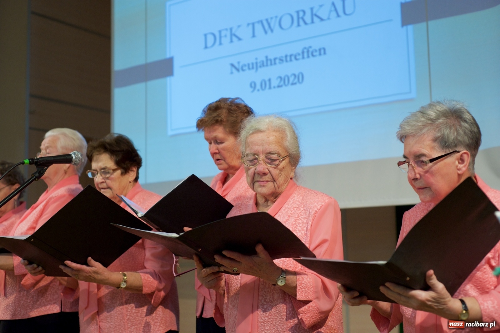 Zdjęcie w galerii na portalu naszraciborz.pl: Spotkanie noworoczne DFK w Tworkowie wiadomości z regionu