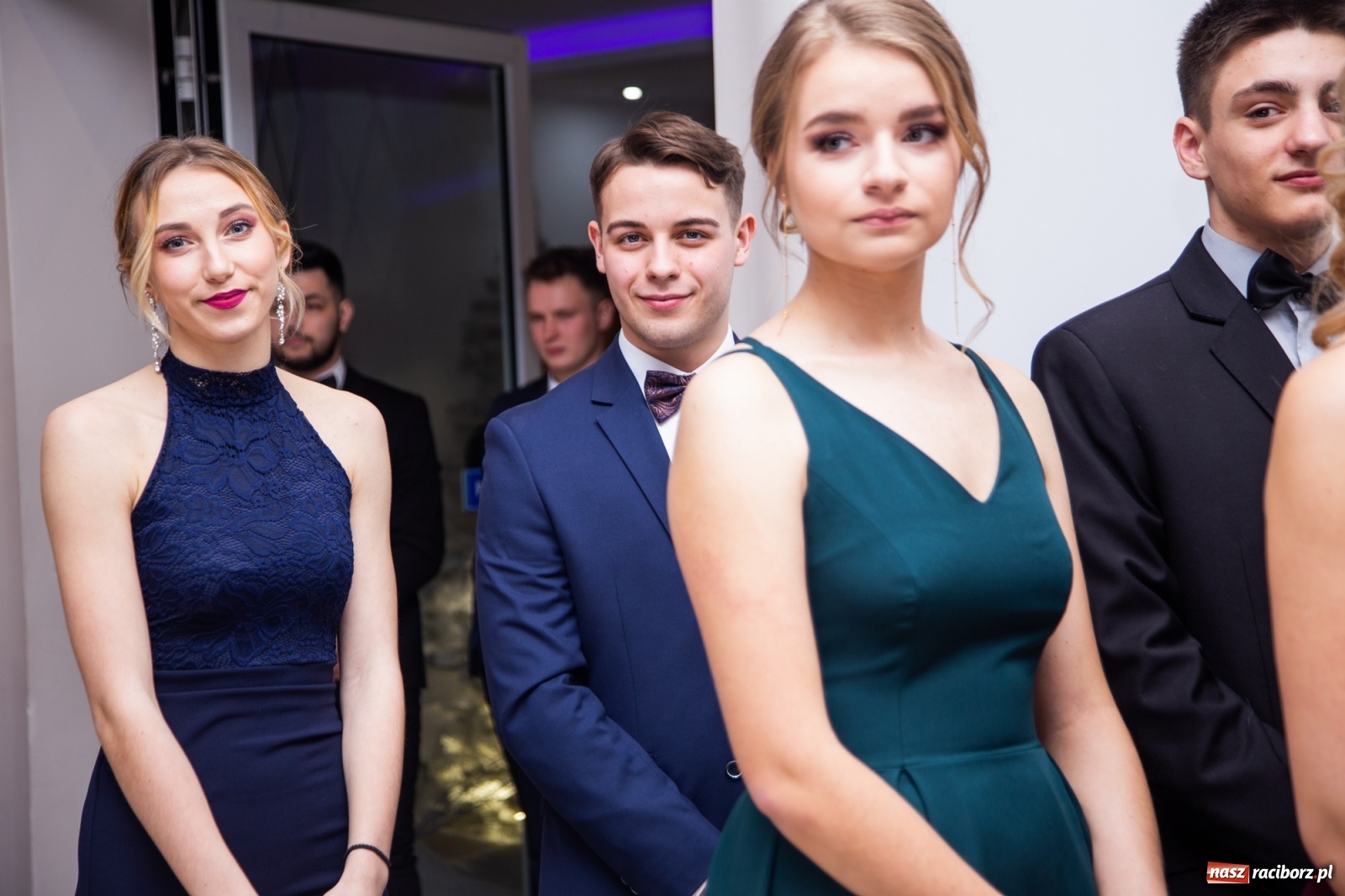 Zdjęcie w galerii na portalu naszraciborz.pl: Sportowcy i mundurowcy z ZSOMS Racibórz otworzyli sezon studniówek [FOTO i WIDEO] wiadomości z regionu