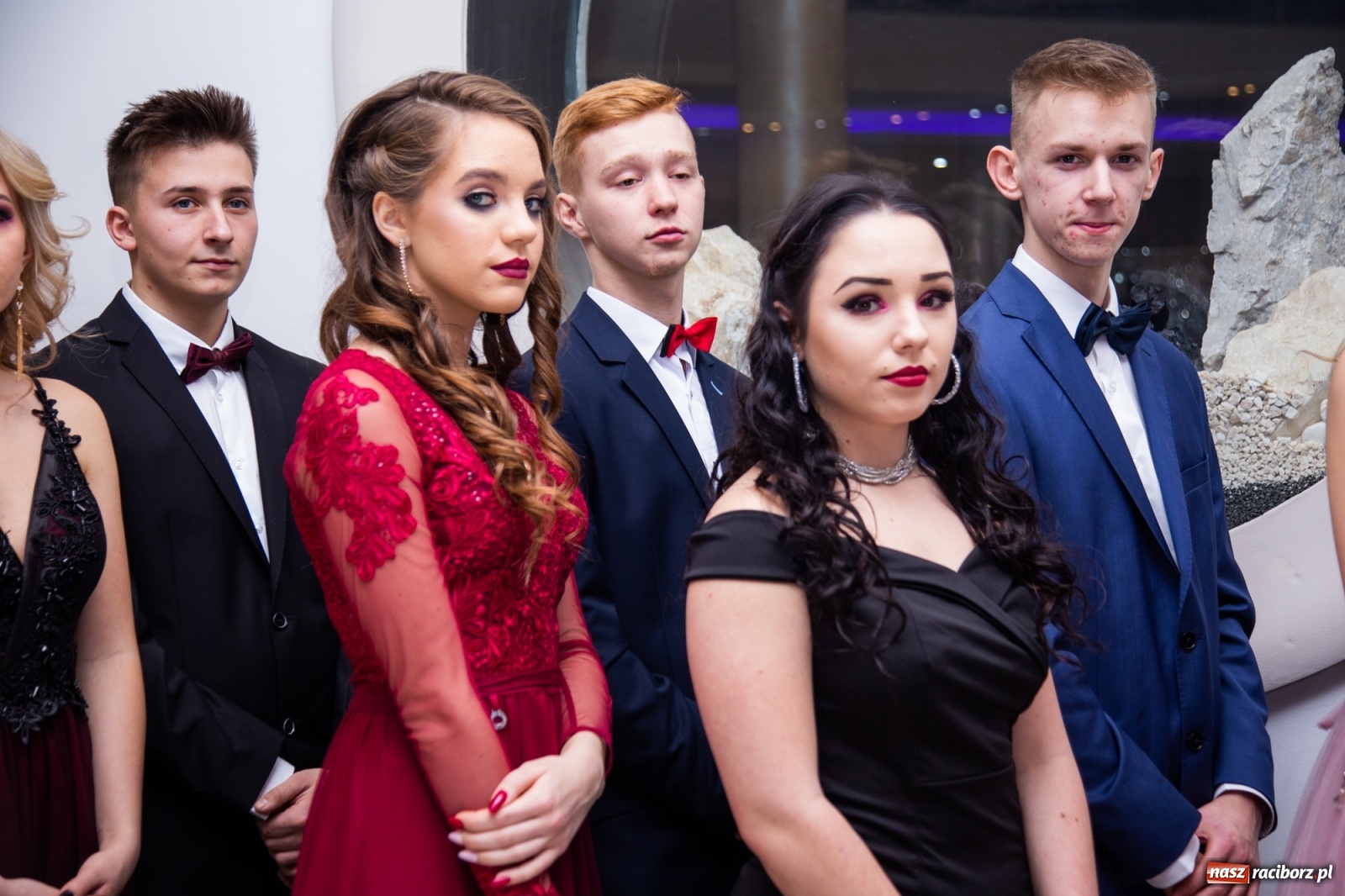 Zdjęcie w galerii na portalu naszraciborz.pl: Sportowcy i mundurowcy z ZSOMS Racibórz otworzyli sezon studniówek [FOTO i WIDEO] wiadomości z regionu