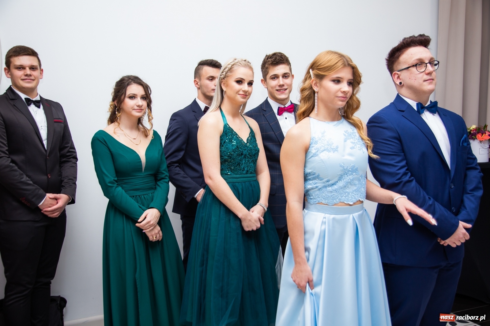 Zdjęcie w galerii na portalu naszraciborz.pl: Sportowcy i mundurowcy z ZSOMS Racibórz otworzyli sezon studniówek [FOTO i WIDEO] wiadomości z regionu