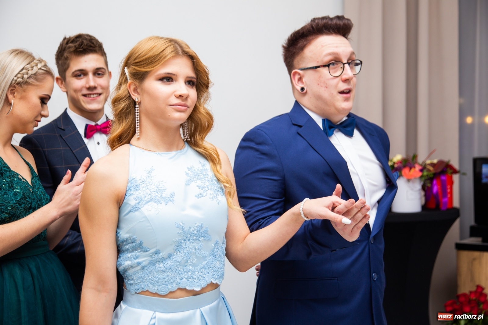 Zdjęcie w galerii na portalu naszraciborz.pl: Sportowcy i mundurowcy z ZSOMS Racibórz otworzyli sezon studniówek [FOTO i WIDEO] wiadomości z regionu