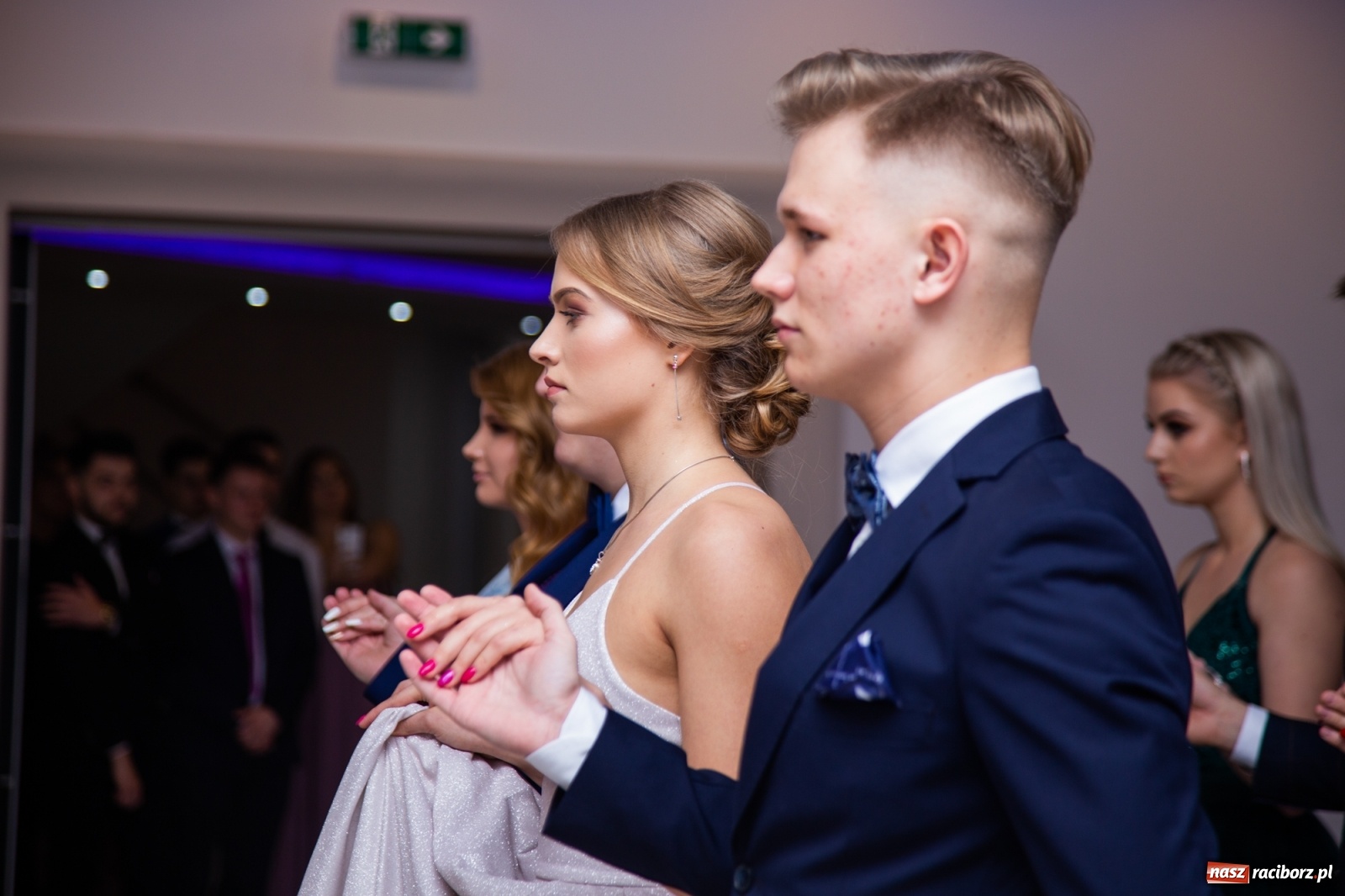 Zdjęcie w galerii na portalu naszraciborz.pl: Sportowcy i mundurowcy z ZSOMS Racibórz otworzyli sezon studniówek [FOTO i WIDEO] wiadomości z regionu