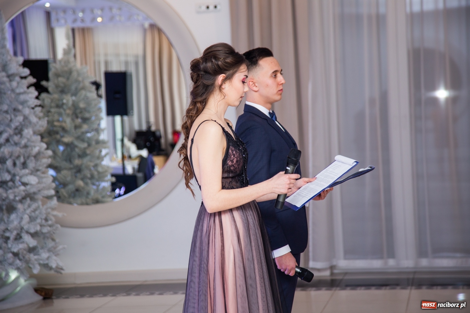 Zdjęcie w galerii na portalu naszraciborz.pl: Sportowcy i mundurowcy z ZSOMS Racibórz otworzyli sezon studniówek [FOTO i WIDEO] wiadomości z regionu