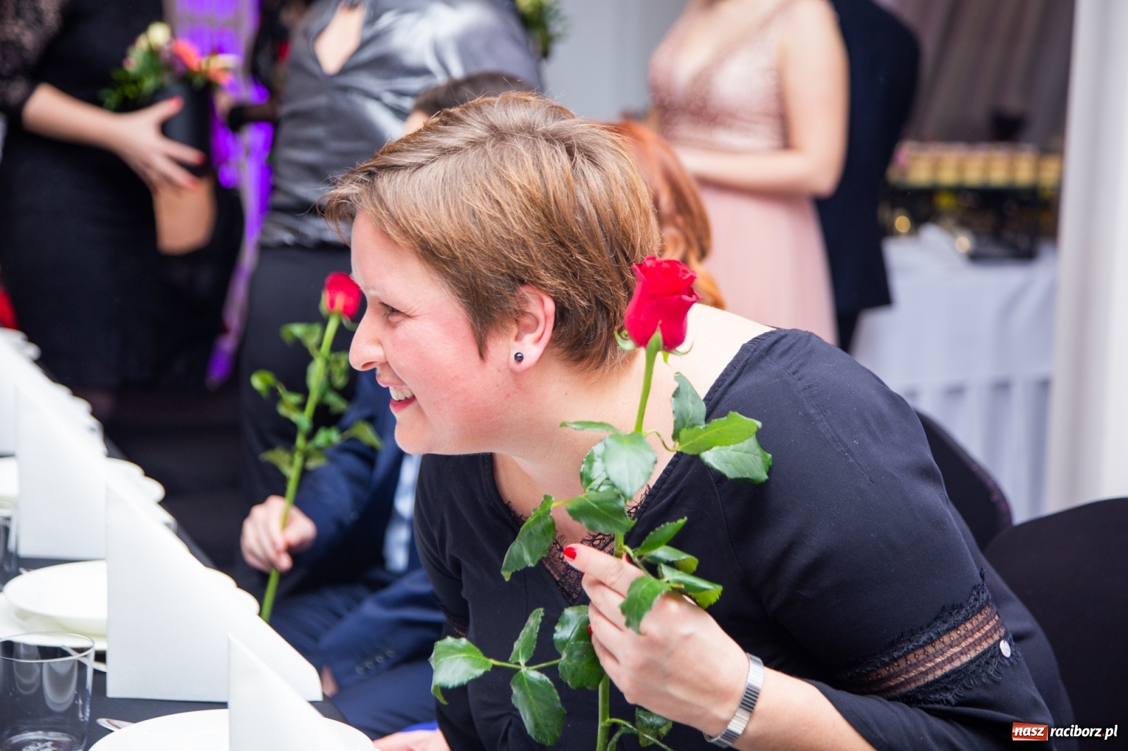 Zdjęcie w galerii na portalu naszraciborz.pl: Sportowcy i mundurowcy z ZSOMS Racibórz otworzyli sezon studniówek [FOTO i WIDEO] wiadomości z regionu