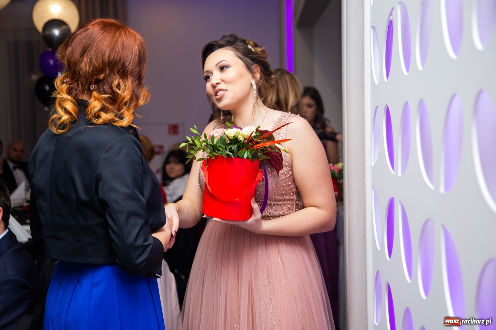 Zdjęcie w galerii na portalu naszraciborz.pl: Sportowcy i mundurowcy z ZSOMS Racibórz otworzyli sezon studniówek [FOTO i WIDEO] wiadomości z regionu