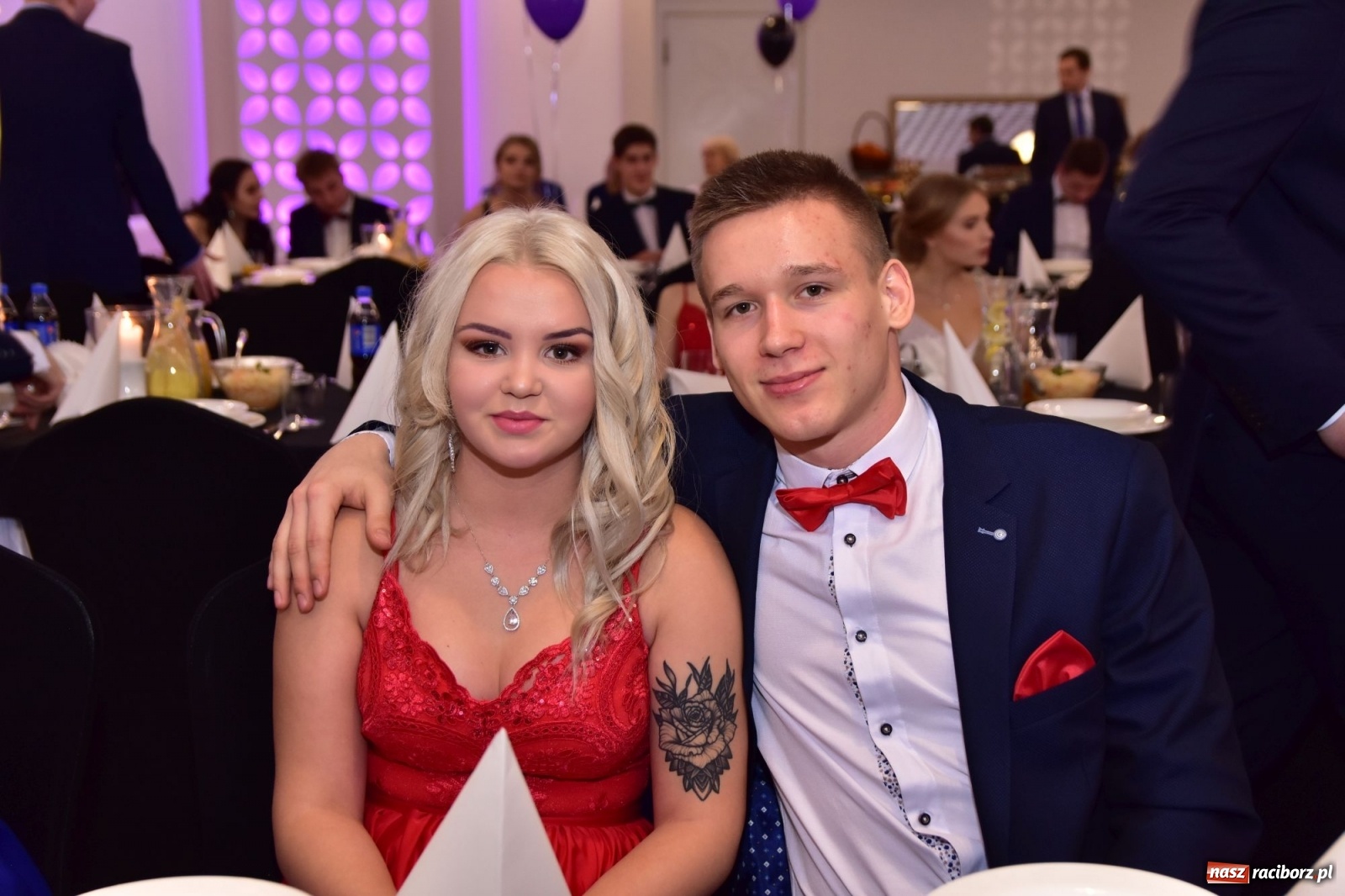 Zdjęcie w galerii na portalu naszraciborz.pl: Sportowcy i mundurowcy z ZSOMS Racibórz otworzyli sezon studniówek [FOTO i WIDEO] wiadomości z regionu