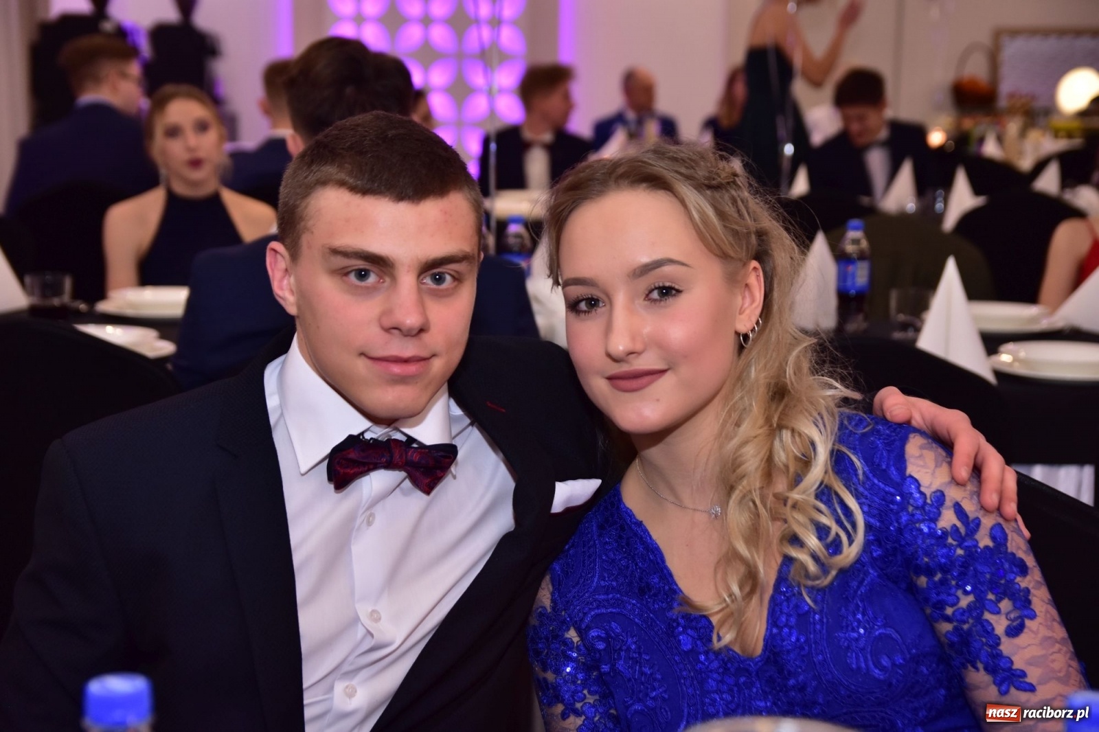 Zdjęcie w galerii na portalu naszraciborz.pl: Sportowcy i mundurowcy z ZSOMS Racibórz otworzyli sezon studniówek [FOTO i WIDEO] wiadomości z regionu