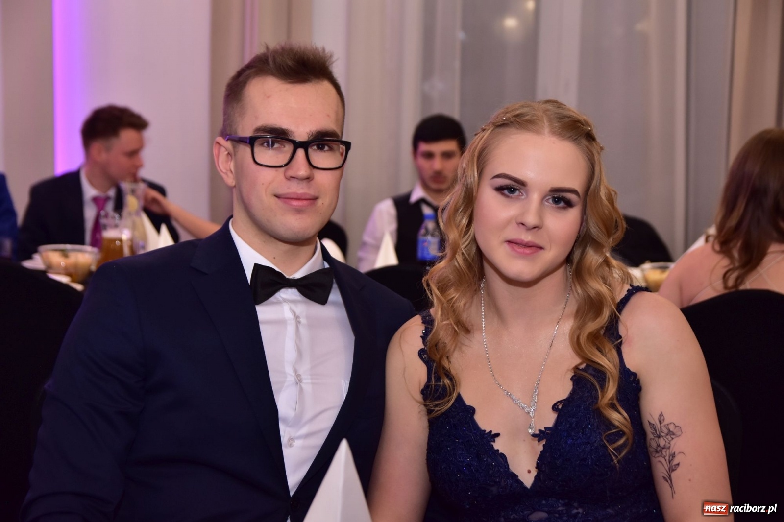 Zdjęcie w galerii na portalu naszraciborz.pl: Sportowcy i mundurowcy z ZSOMS Racibórz otworzyli sezon studniówek [FOTO i WIDEO] wiadomości z regionu