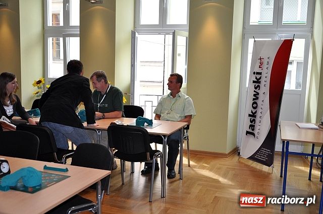 Zdjęcie w galerii na portalu naszraciborz.pl: Słowne potyczki rozpoczęte wiadomości z regionu