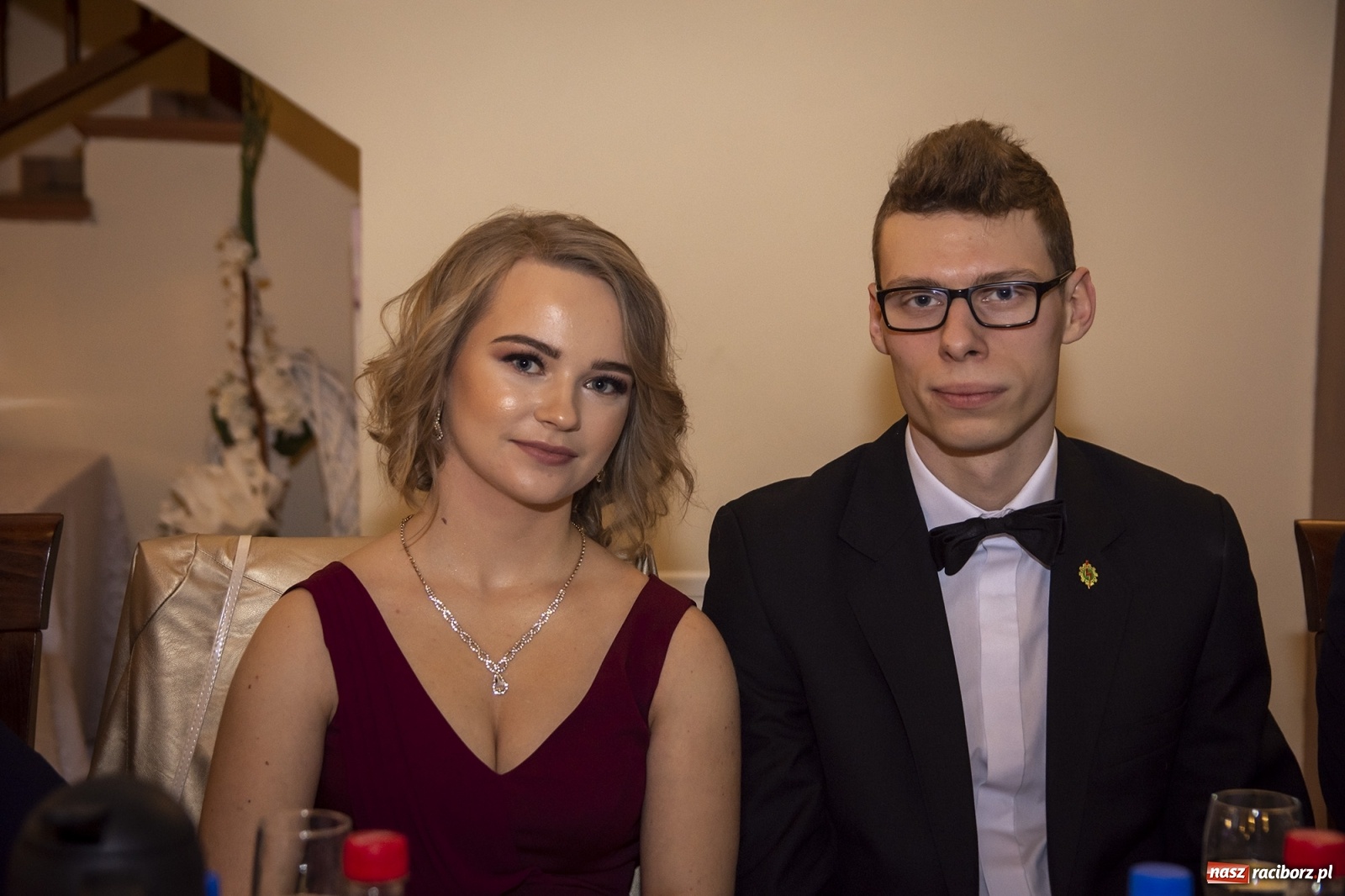 Zdjęcie w galerii na portalu naszraciborz.pl: Maturzyści z Mechanika wyszli do studniówkowego poloneza [FOTO i WIDEO] wiadomości z regionu