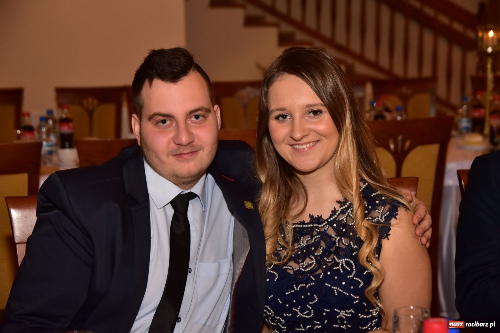 Zdjęcie w galerii na portalu naszraciborz.pl: Maturzyści z Mechanika wyszli do studniówkowego poloneza [FOTO i WIDEO] wiadomości z regionu