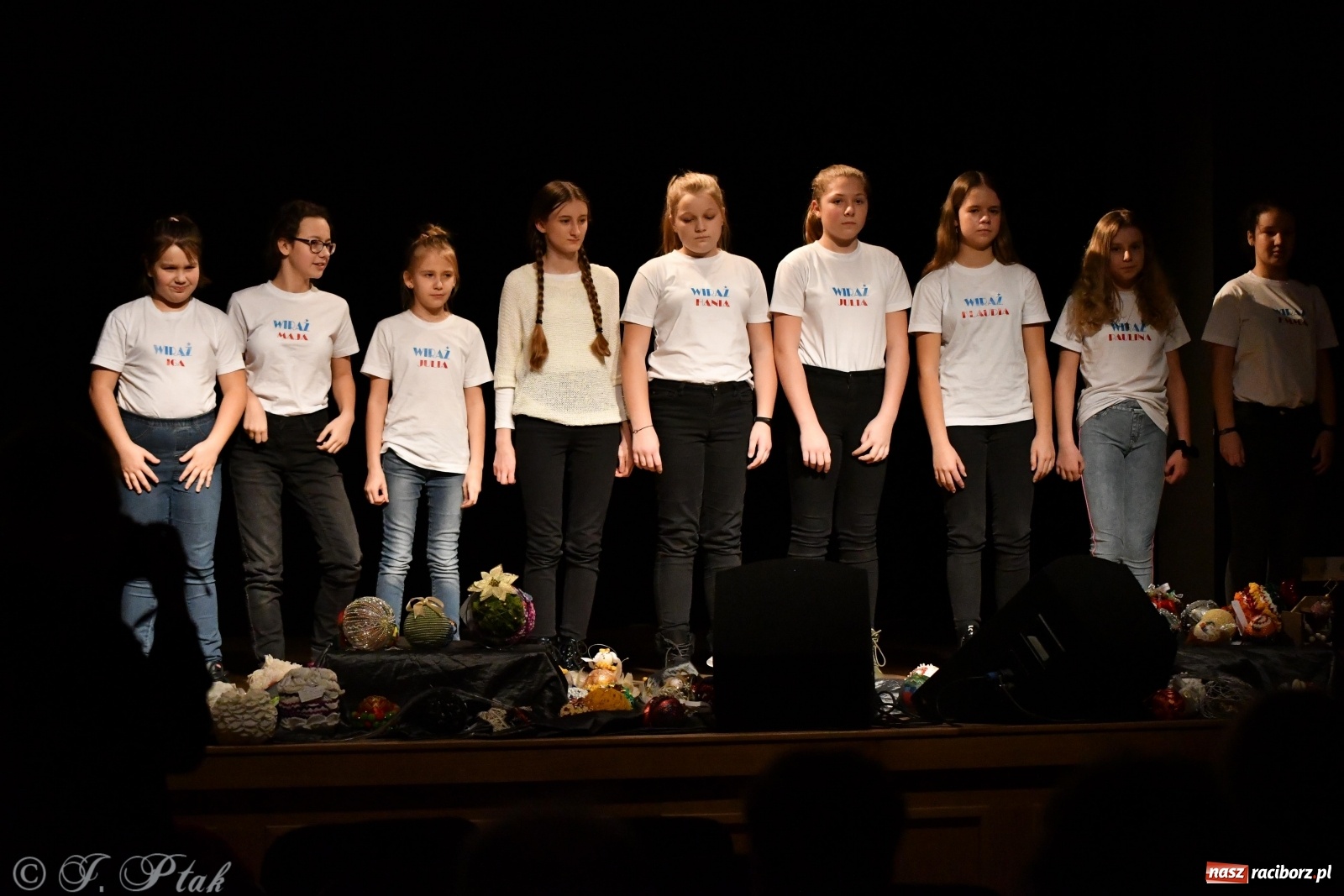 Zdjęcie w galerii na portalu naszraciborz.pl: Wiraż na świąteczną nutę  wiadomości z regionu