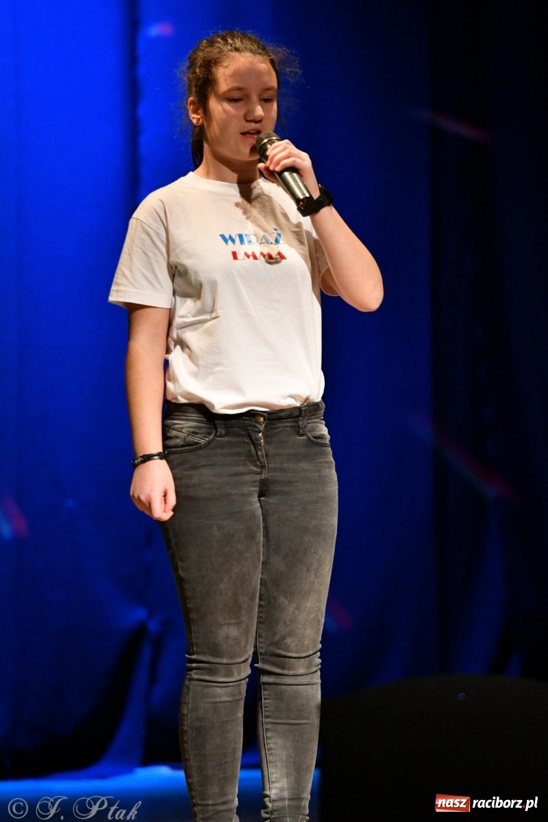 Zdjęcie w galerii na portalu naszraciborz.pl: Wiraż na świąteczną nutę  wiadomości z regionu