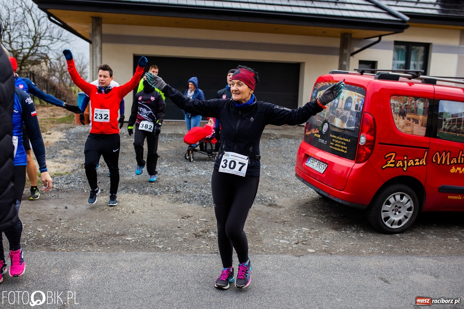 Zdjęcie w galerii na portalu naszraciborz.pl: VIII Eko-Okna Cross po Ziemi Pietrowickiej wiadomości z regionu