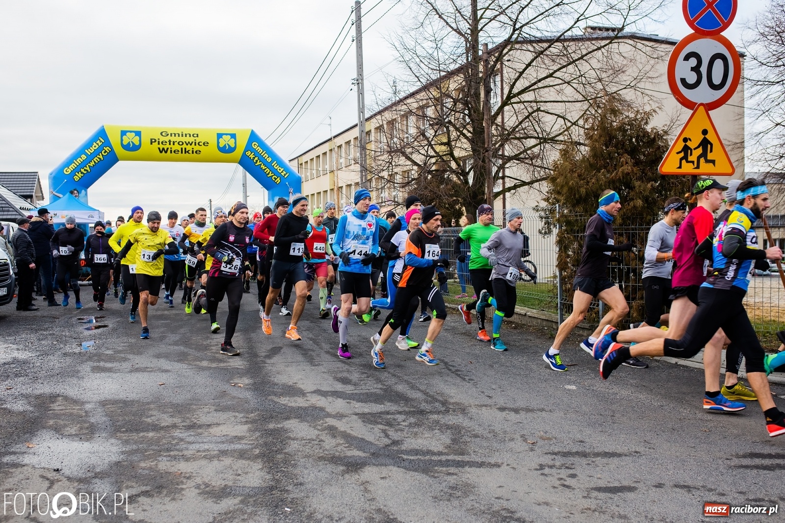 Zdjęcie w galerii na portalu naszraciborz.pl: VIII Eko-Okna Cross po Ziemi Pietrowickiej wiadomości z regionu