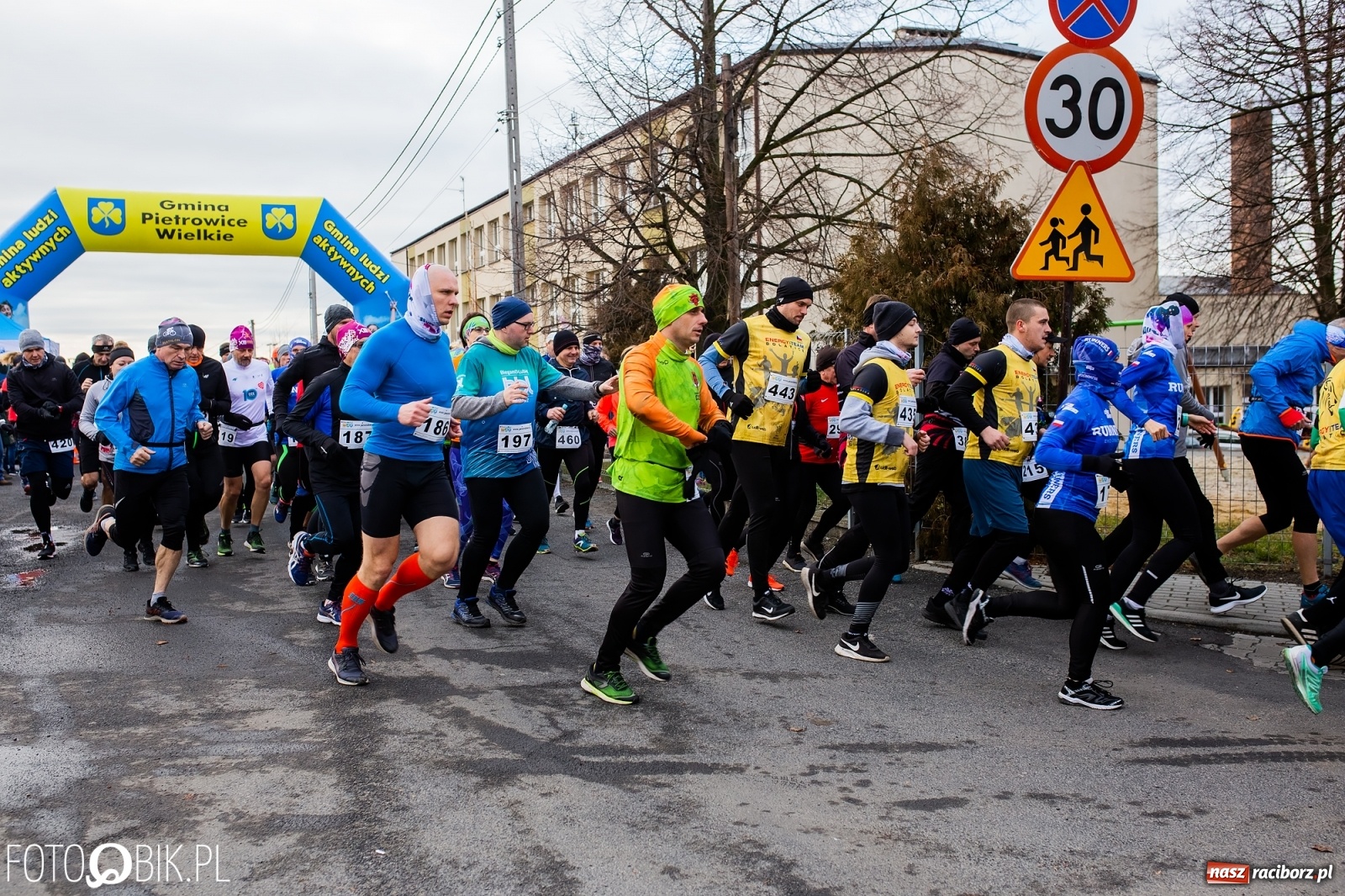 Zdjęcie w galerii na portalu naszraciborz.pl: VIII Eko-Okna Cross po Ziemi Pietrowickiej wiadomości z regionu