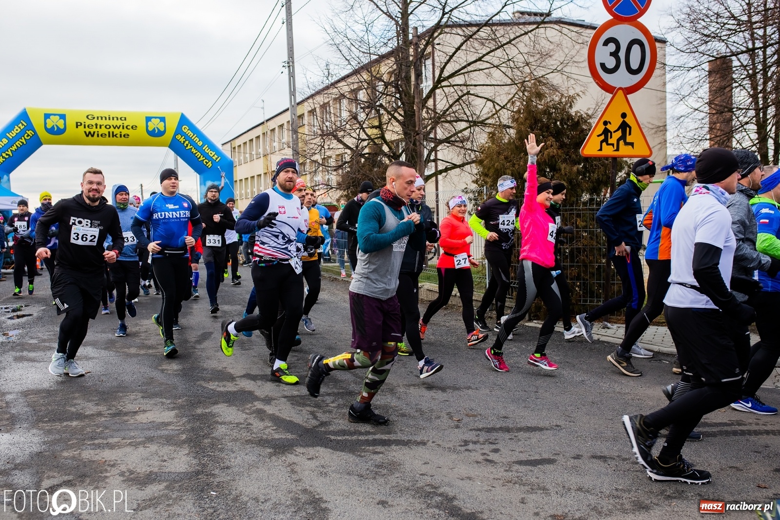 Zdjęcie w galerii na portalu naszraciborz.pl: VIII Eko-Okna Cross po Ziemi Pietrowickiej wiadomości z regionu