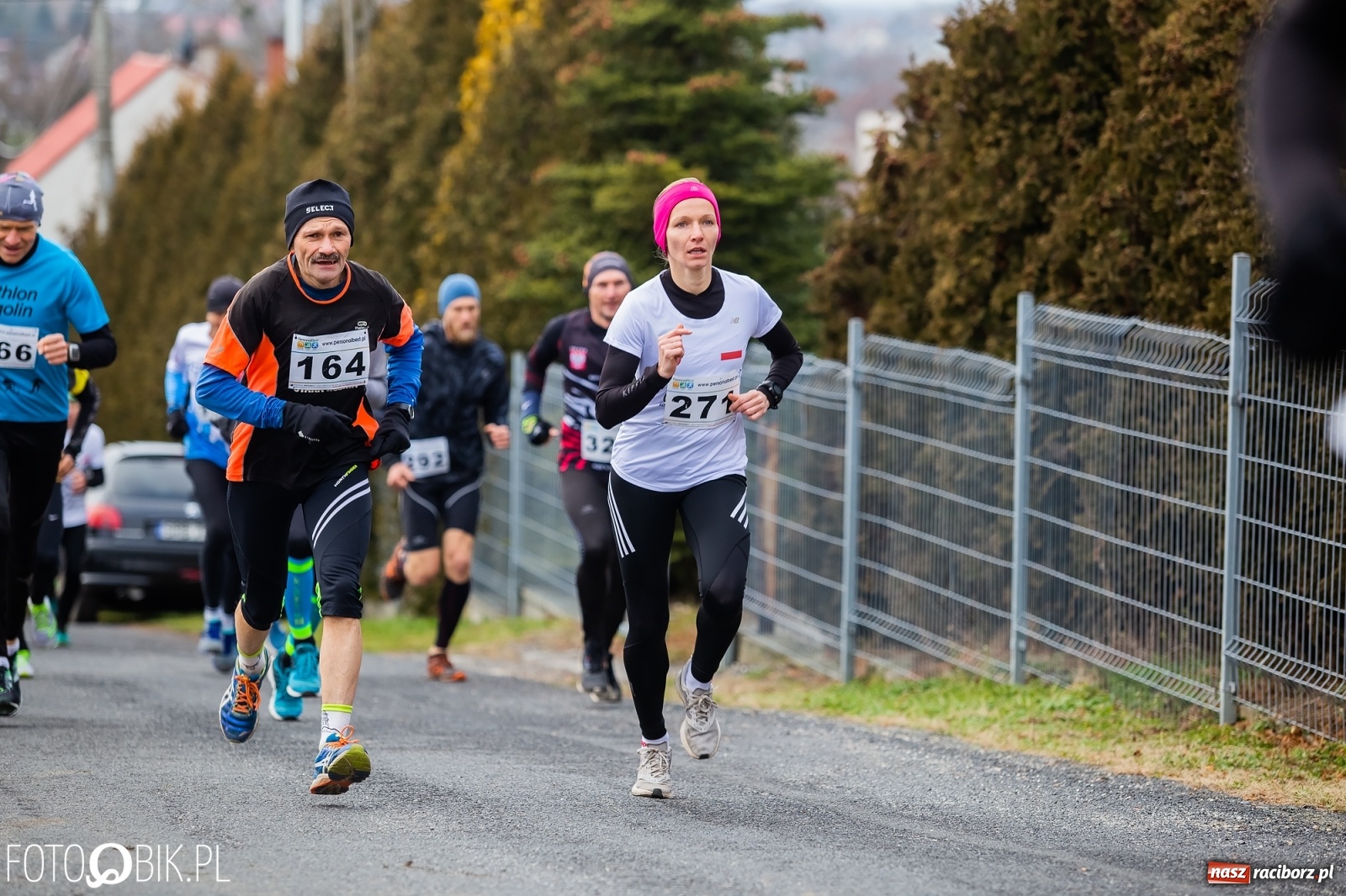 Zdjęcie w galerii na portalu naszraciborz.pl: VIII Eko-Okna Cross po Ziemi Pietrowickiej wiadomości z regionu