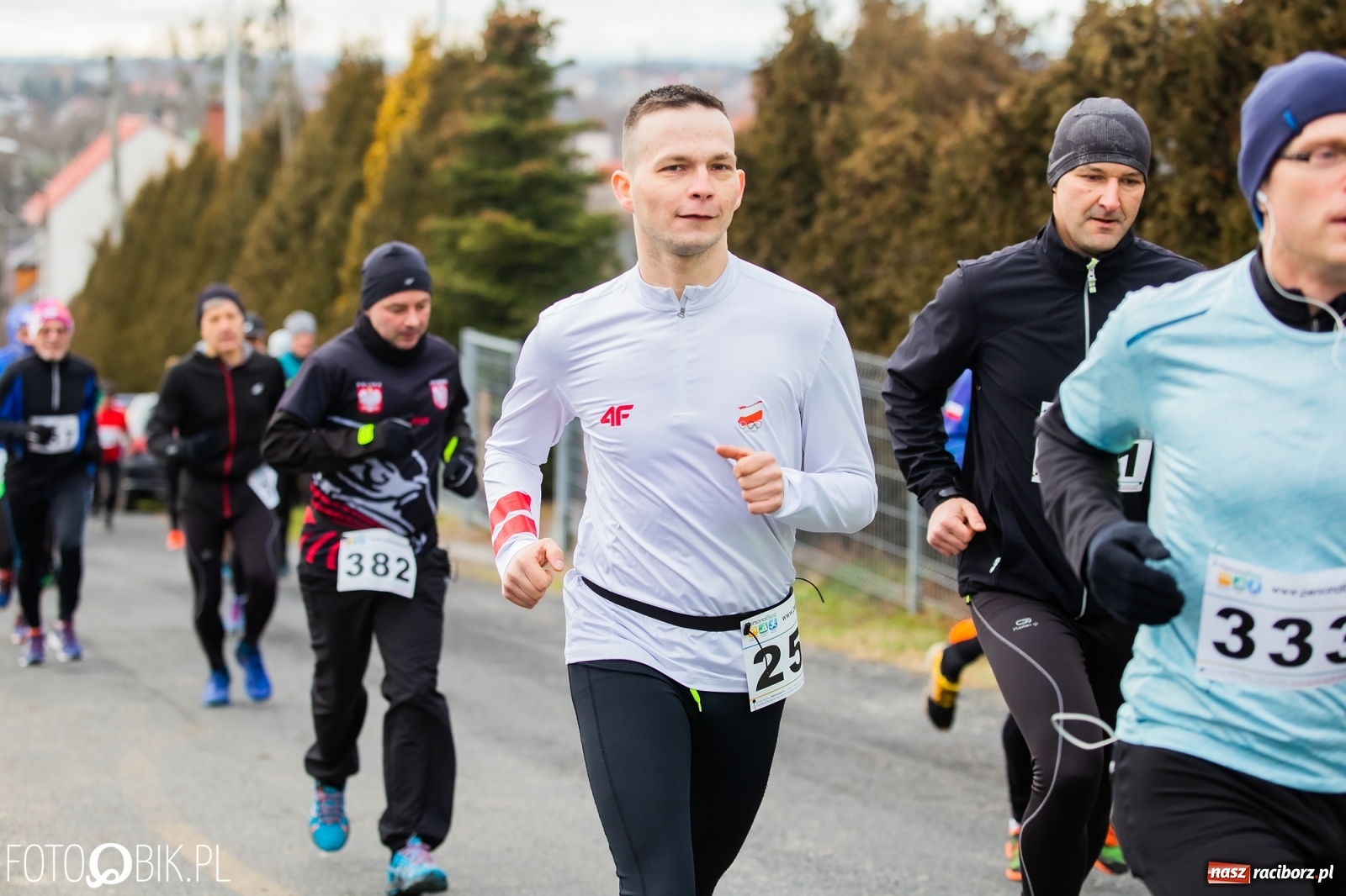 Zdjęcie w galerii na portalu naszraciborz.pl: VIII Eko-Okna Cross po Ziemi Pietrowickiej wiadomości z regionu