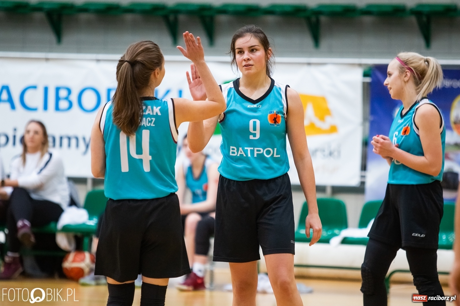 Zdjęcie w galerii na portalu naszraciborz.pl: Koszykówka. RKK AZS zwycięski w starciu z Żakiem Nowy Sącz [FOTO i WIDEO] wiadomości z regionu