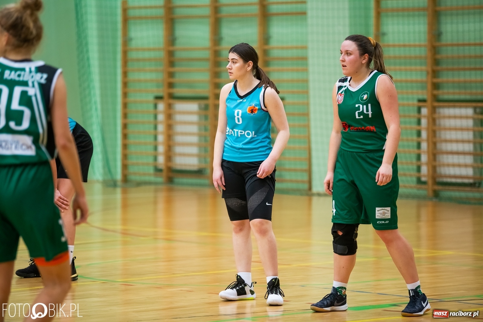 Zdjęcie w galerii na portalu naszraciborz.pl: Koszykówka. RKK AZS zwycięski w starciu z Żakiem Nowy Sącz [FOTO i WIDEO] wiadomości z regionu