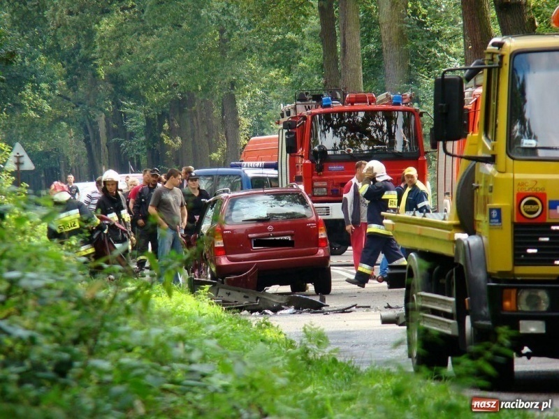 Zdjęcie w galerii na portalu naszraciborz.pl: Wypadek w Kuźni: feralny zakręt wiadomości z regionu