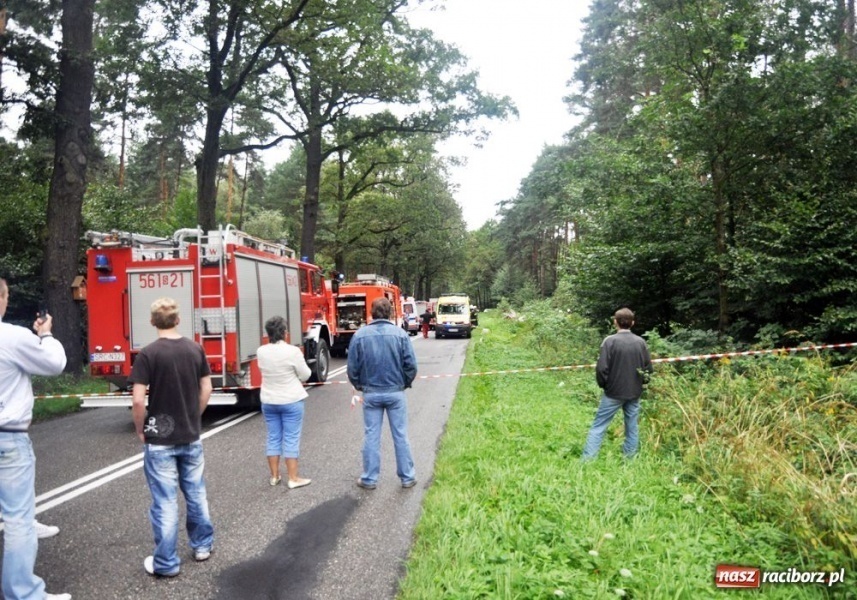 Zdjęcie w galerii na portalu naszraciborz.pl: Wypadek w Kuźni: feralny zakręt wiadomości z regionu