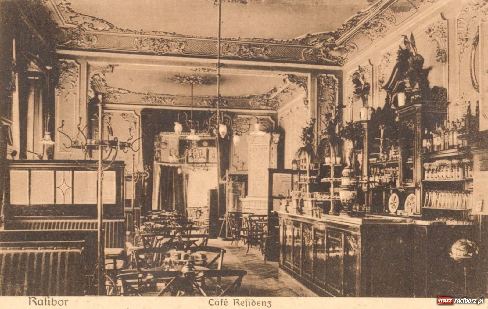 Zdjęcie w galerii na portalu naszraciborz.pl: Seans z duchami w Cafe Residenz Ratibor wiadomości z regionu