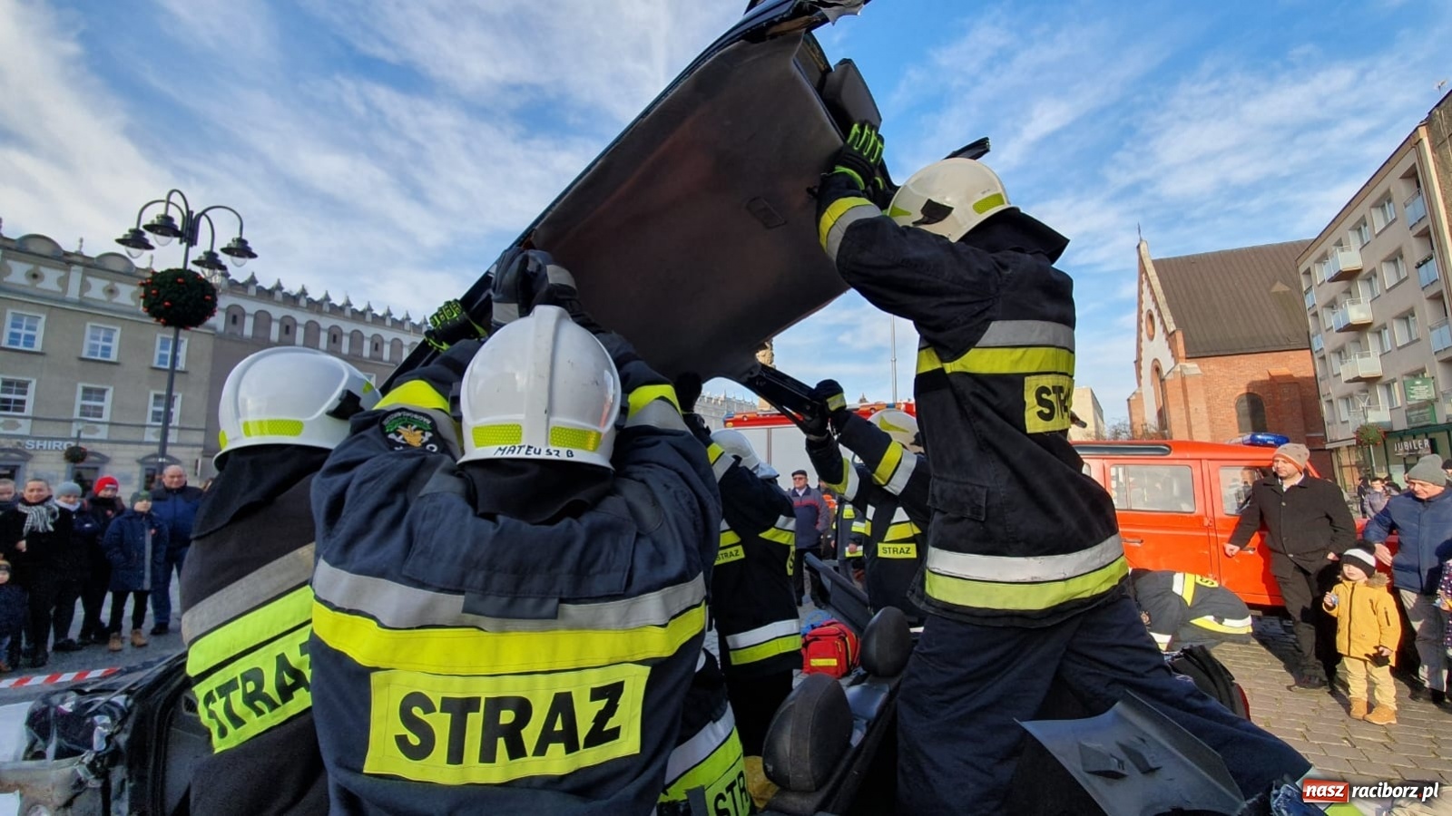 Zdjęcie w galerii na portalu naszraciborz.pl: Już wszystko wiadomo. Raciborski sztab podsumował 28. finał WOŚP wiadomości z regionu