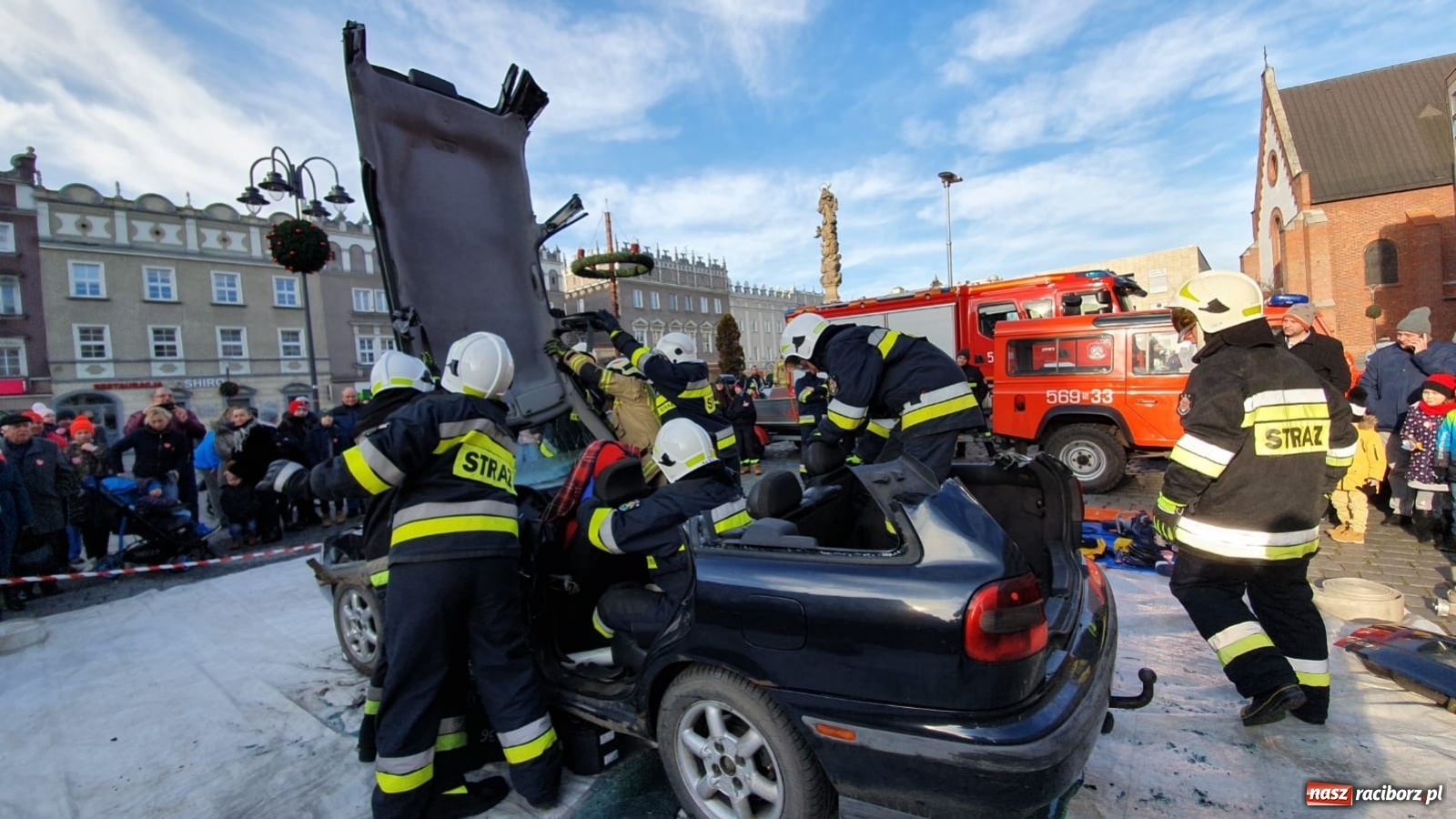 Zdjęcie w galerii na portalu naszraciborz.pl: Już wszystko wiadomo. Raciborski sztab podsumował 28. finał WOŚP wiadomości z regionu