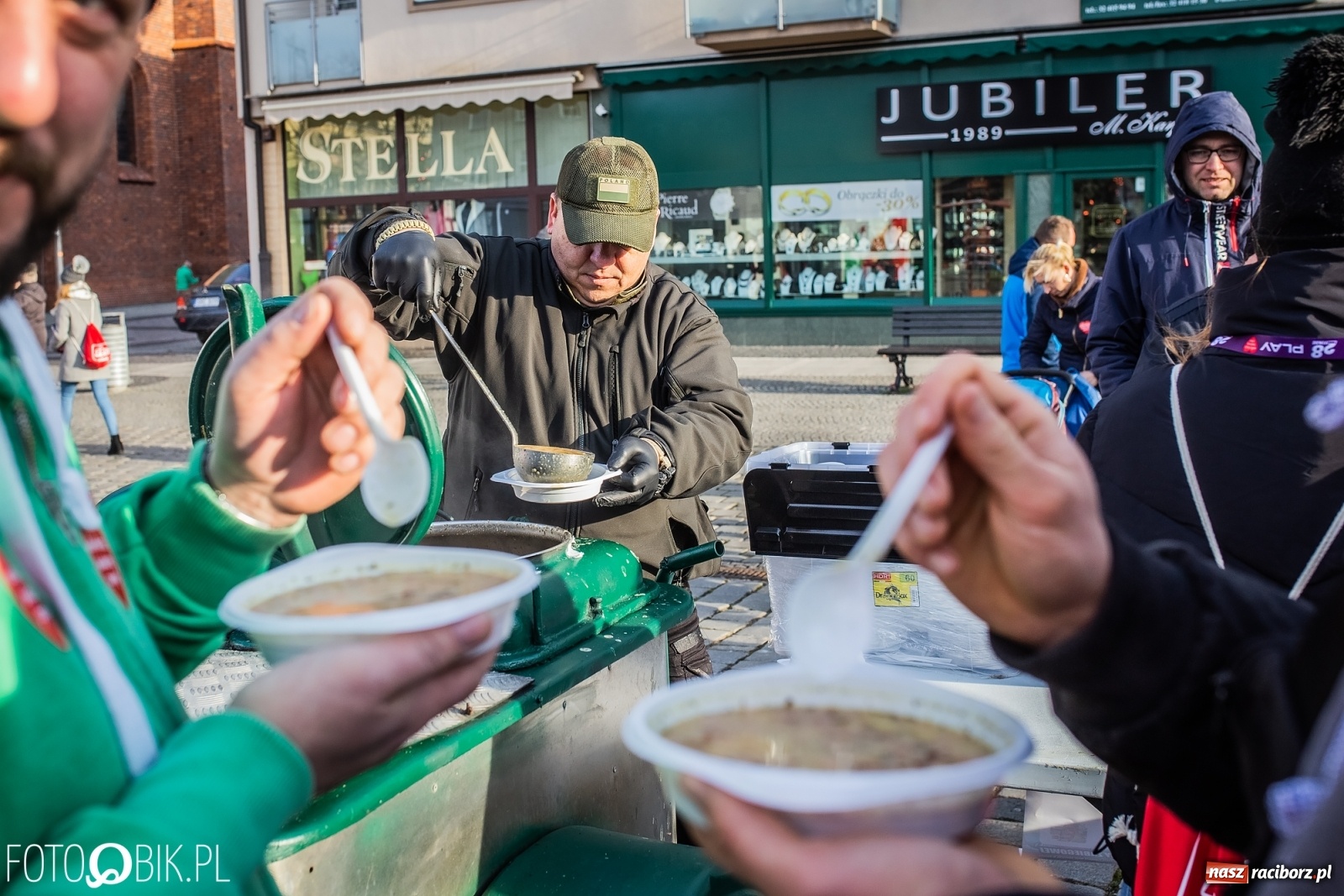 Zdjęcie w galerii na portalu naszraciborz.pl: Już wszystko wiadomo. Raciborski sztab podsumował 28. finał WOŚP wiadomości z regionu