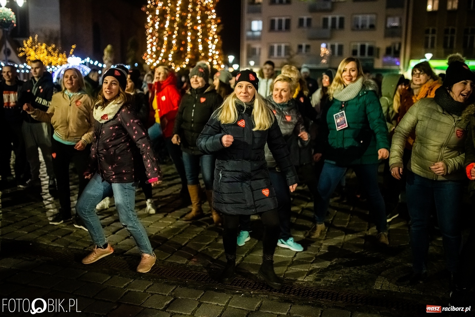 Zdjęcie w galerii na portalu naszraciborz.pl: 28. finał WOŚP w Raciborzu. Niewiele brakuje do rekordu!  wiadomości z regionu