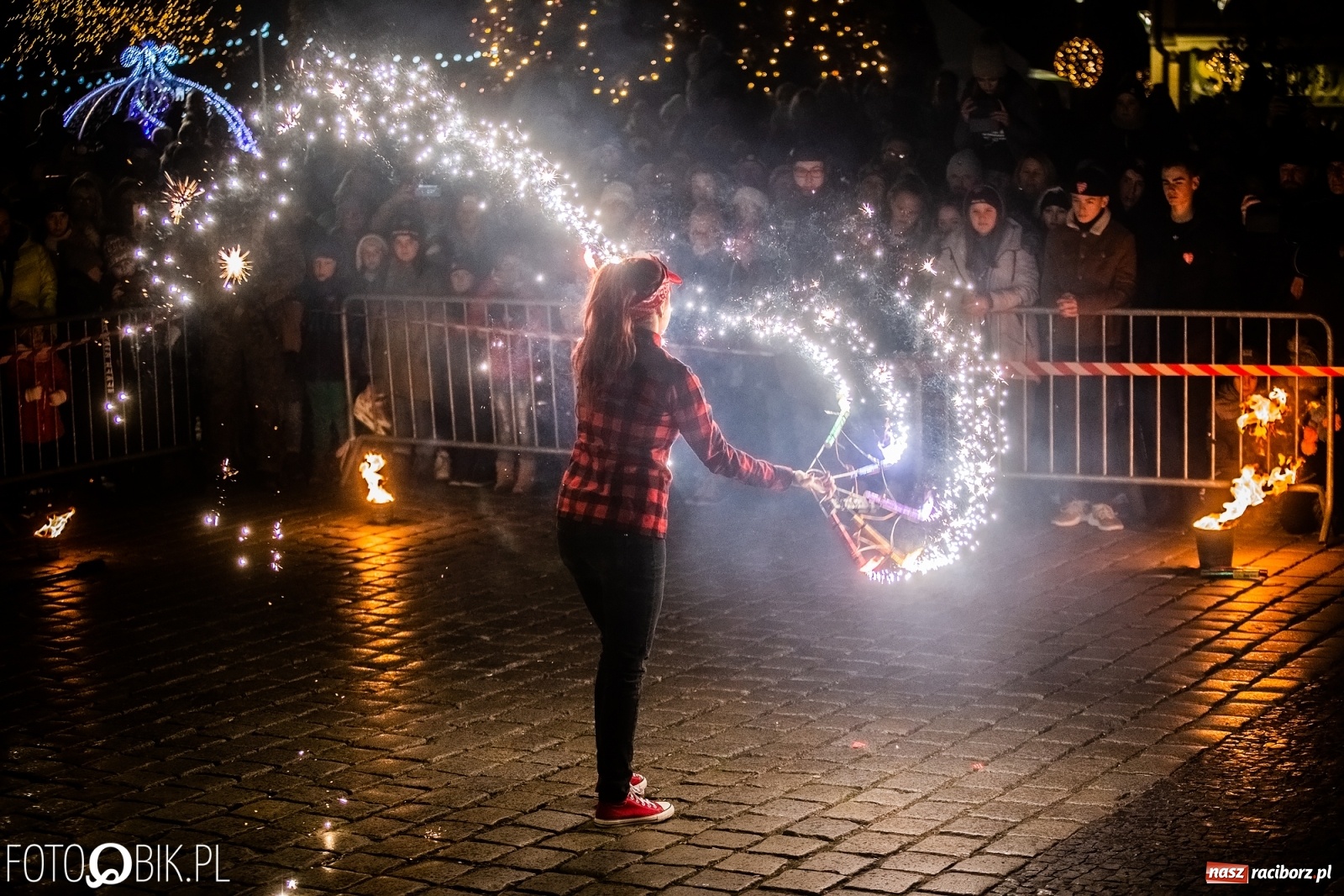 Zdjęcie w galerii na portalu naszraciborz.pl: 28. finał WOŚP w Raciborzu. Niewiele brakuje do rekordu!  wiadomości z regionu