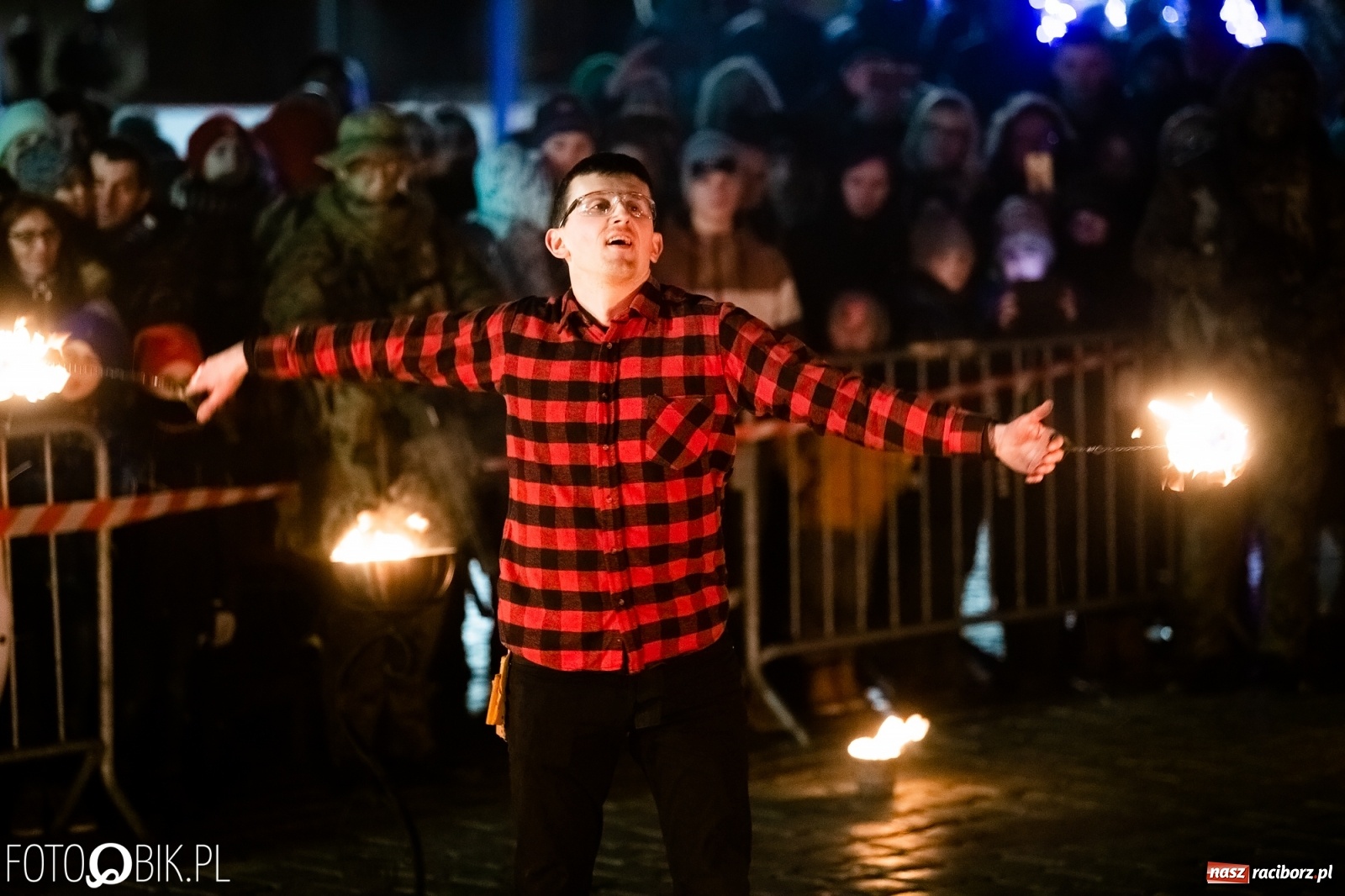 Zdjęcie w galerii na portalu naszraciborz.pl: 28. finał WOŚP w Raciborzu. Niewiele brakuje do rekordu!  wiadomości z regionu