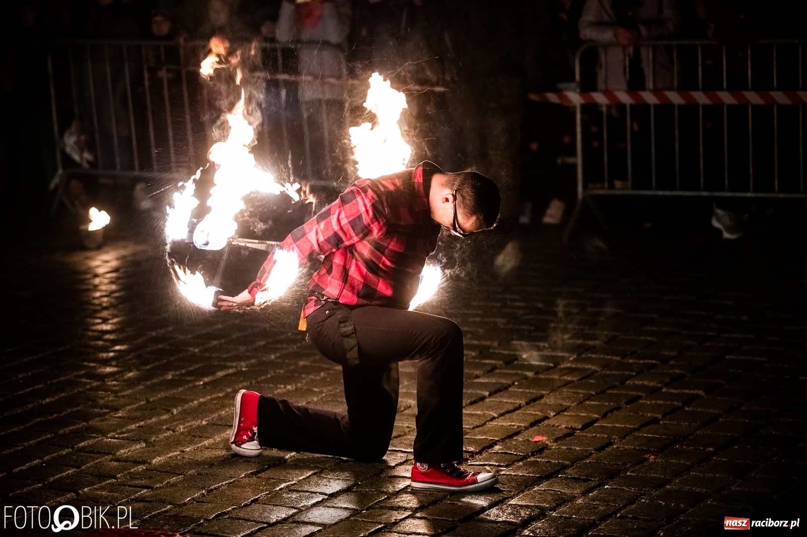 Zdjęcie w galerii na portalu naszraciborz.pl: 28. finał WOŚP w Raciborzu. Niewiele brakuje do rekordu!  wiadomości z regionu