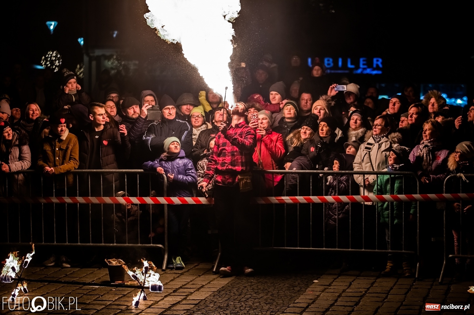Zdjęcie w galerii na portalu naszraciborz.pl: 28. finał WOŚP w Raciborzu. Niewiele brakuje do rekordu!  wiadomości z regionu