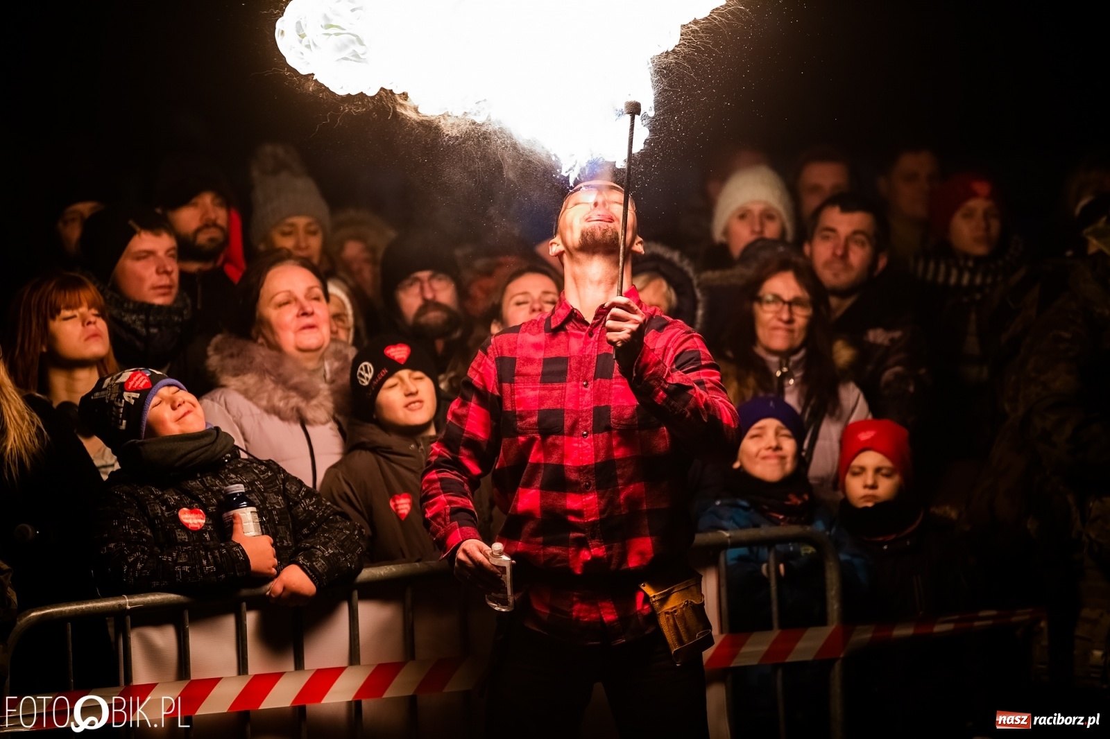 Zdjęcie w galerii na portalu naszraciborz.pl: 28. finał WOŚP w Raciborzu. Niewiele brakuje do rekordu!  wiadomości z regionu