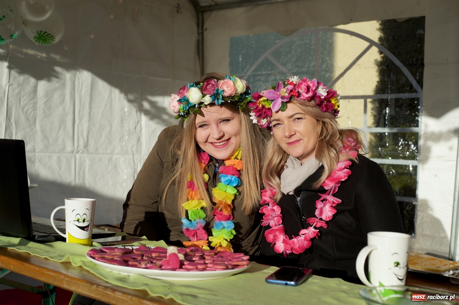 Zdjęcie w galerii na portalu naszraciborz.pl: Wielka Orkiestra zagrała w Tworkowie. W salonie jak w rodzinie i to z Anią Wyszkoni wiadomości z regionu