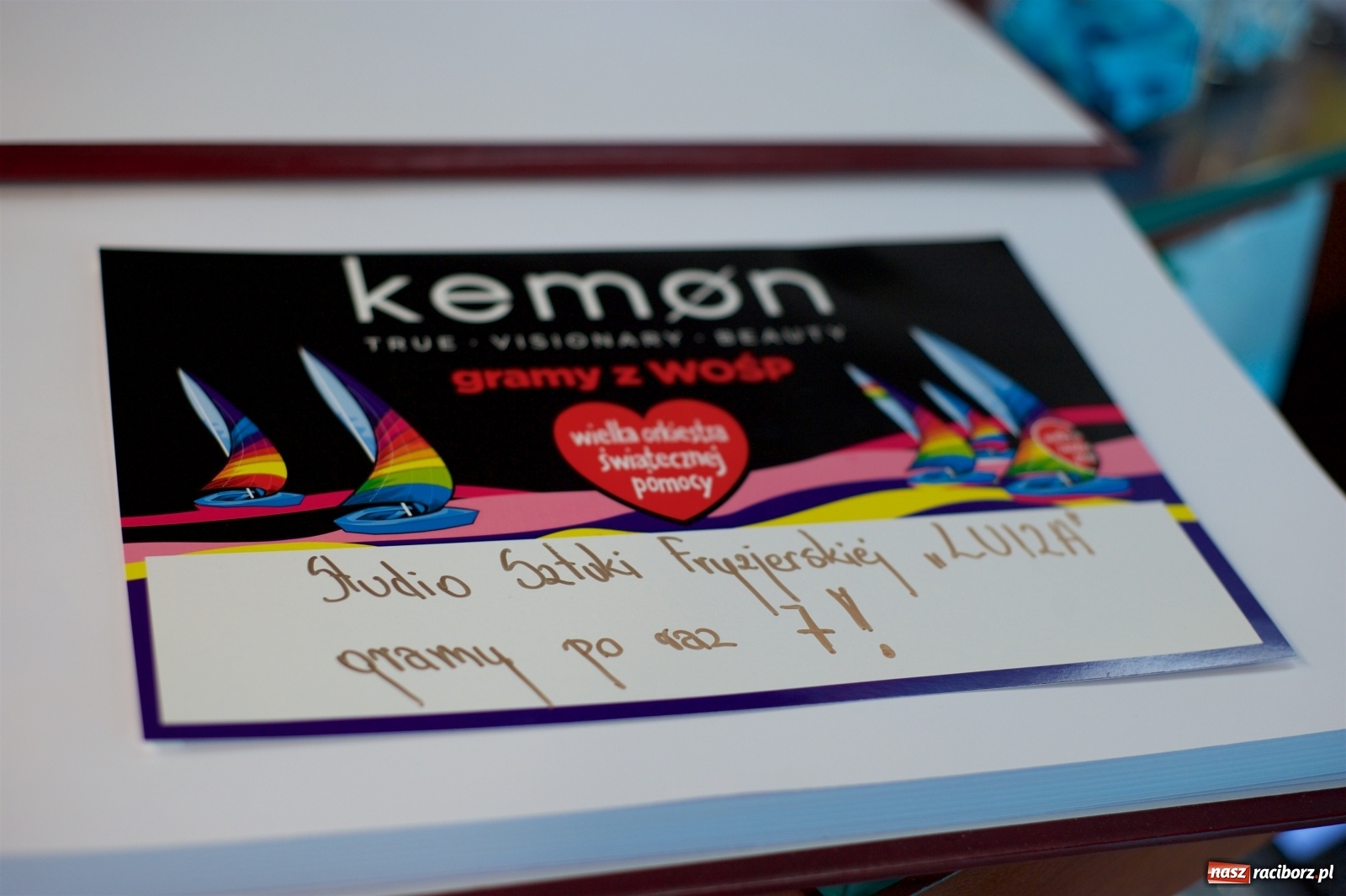 Zdjęcie w galerii na portalu naszraciborz.pl: Wielka Orkiestra zagrała w Tworkowie. W salonie jak w rodzinie i to z Anią Wyszkoni wiadomości z regionu