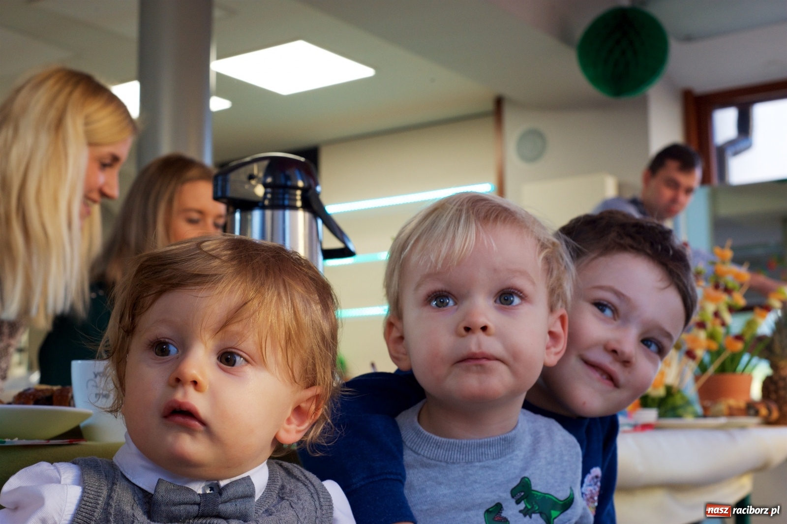 Zdjęcie w galerii na portalu naszraciborz.pl: Wielka Orkiestra zagrała w Tworkowie. W salonie jak w rodzinie i to z Anią Wyszkoni wiadomości z regionu