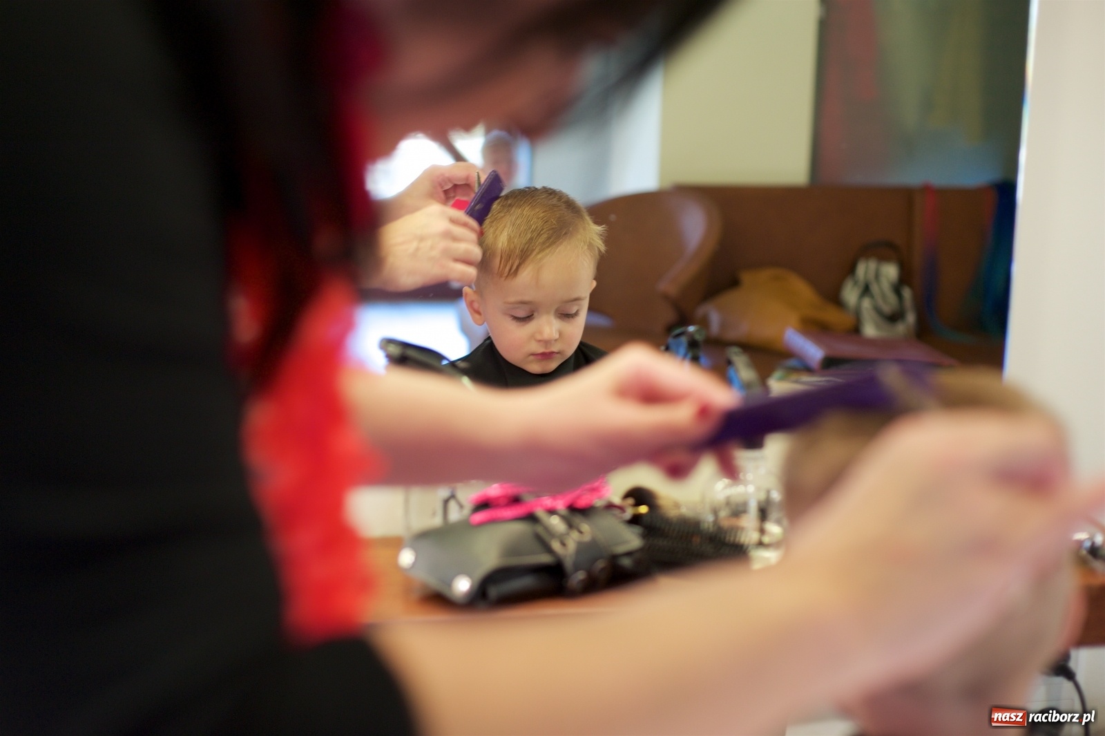 Zdjęcie w galerii na portalu naszraciborz.pl: Wielka Orkiestra zagrała w Tworkowie. W salonie jak w rodzinie i to z Anią Wyszkoni wiadomości z regionu