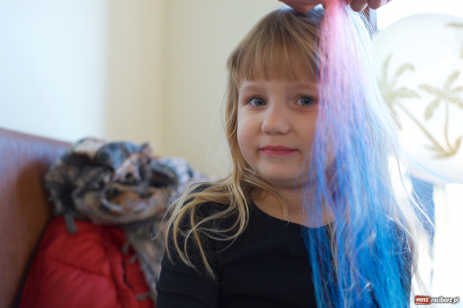 Zdjęcie w galerii na portalu naszraciborz.pl: Wielka Orkiestra zagrała w Tworkowie. W salonie jak w rodzinie i to z Anią Wyszkoni wiadomości z regionu