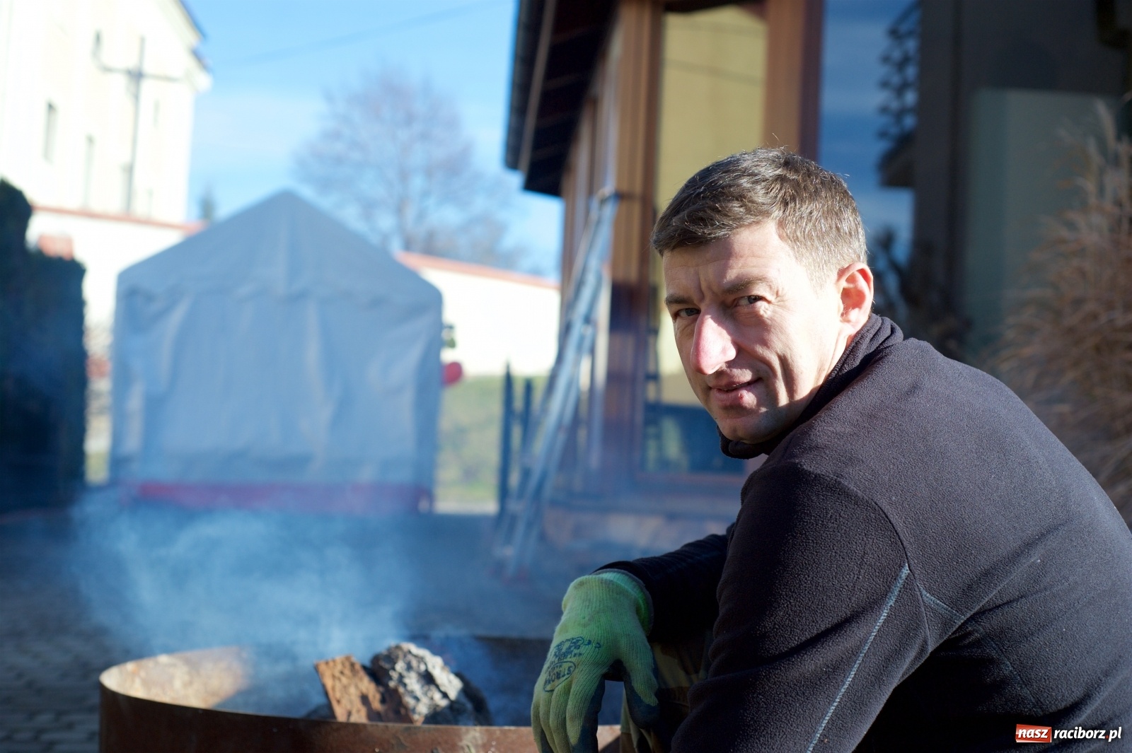 Zdjęcie w galerii na portalu naszraciborz.pl: Wielka Orkiestra zagrała w Tworkowie. W salonie jak w rodzinie i to z Anią Wyszkoni wiadomości z regionu