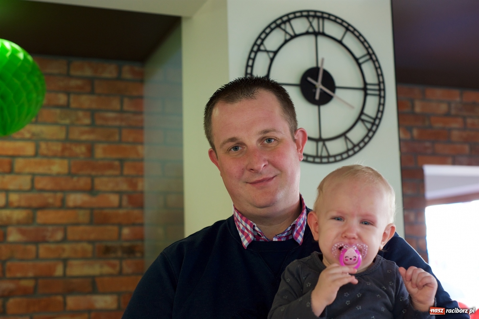 Zdjęcie w galerii na portalu naszraciborz.pl: Wielka Orkiestra zagrała w Tworkowie. W salonie jak w rodzinie i to z Anią Wyszkoni wiadomości z regionu