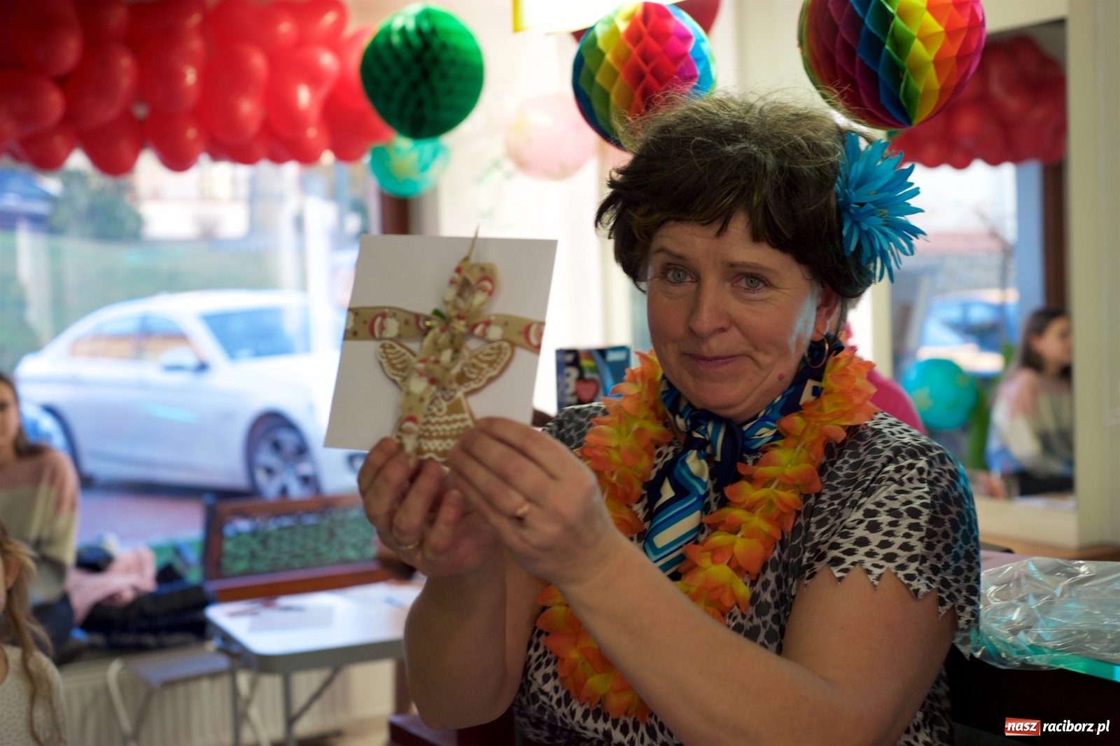 Zdjęcie w galerii na portalu naszraciborz.pl: Wielka Orkiestra zagrała w Tworkowie. W salonie jak w rodzinie i to z Anią Wyszkoni wiadomości z regionu