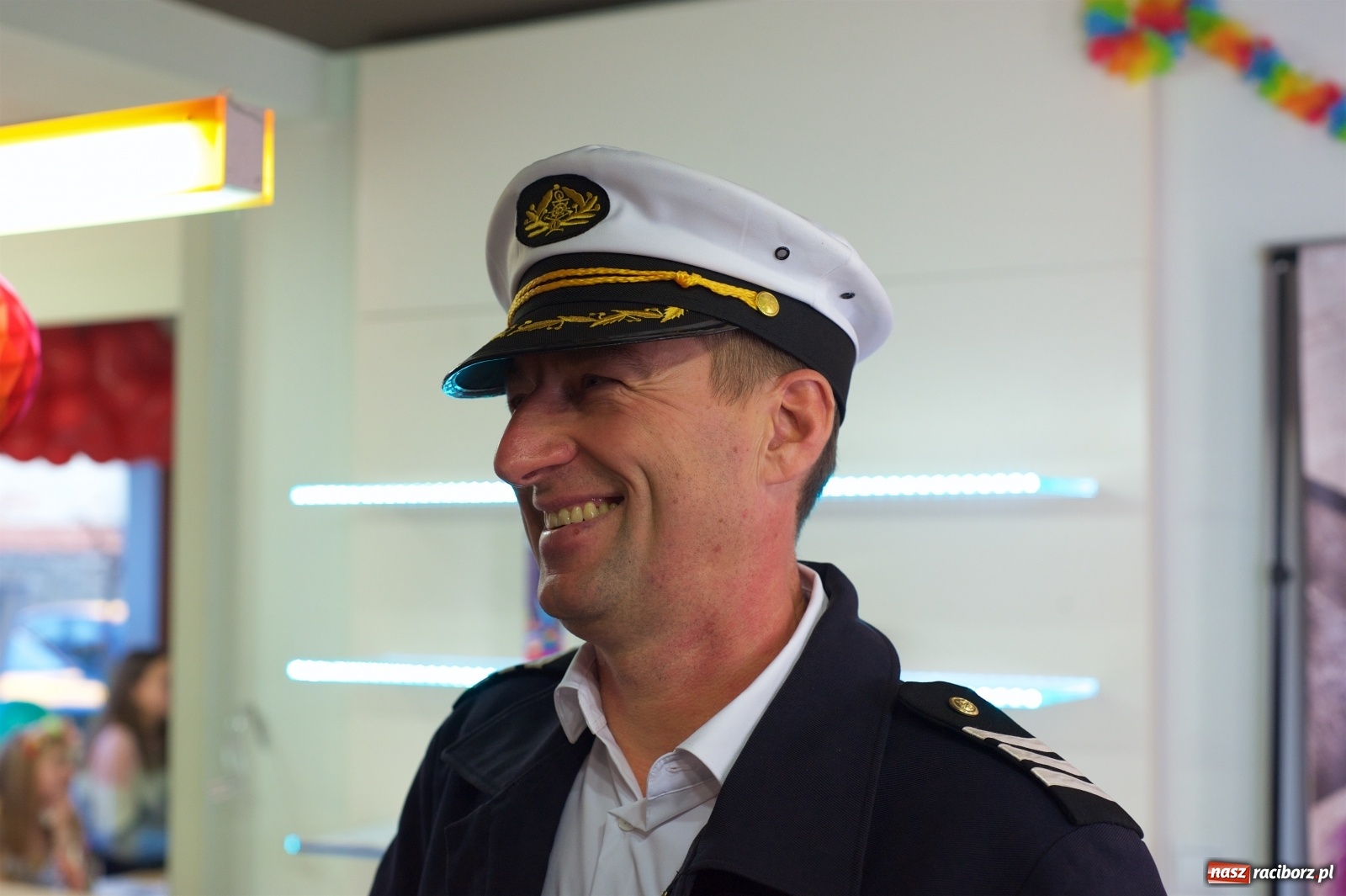 Zdjęcie w galerii na portalu naszraciborz.pl: Wielka Orkiestra zagrała w Tworkowie. W salonie jak w rodzinie i to z Anią Wyszkoni wiadomości z regionu