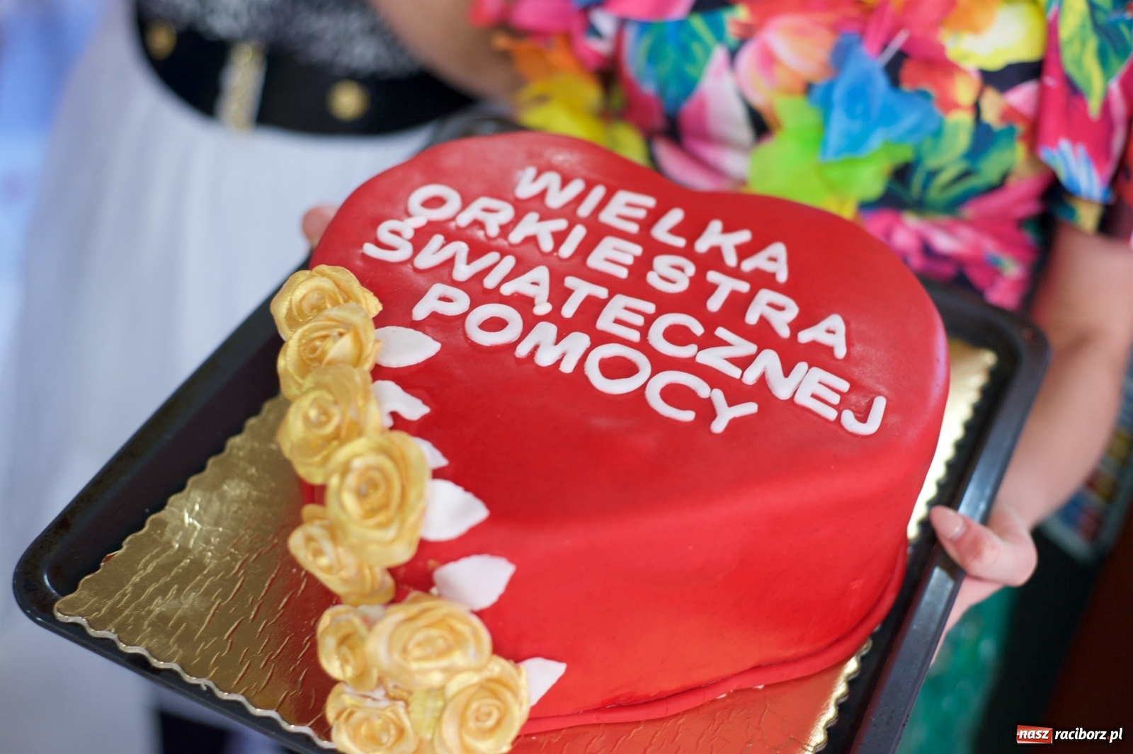 Zdjęcie w galerii na portalu naszraciborz.pl: Wielka Orkiestra zagrała w Tworkowie. W salonie jak w rodzinie i to z Anią Wyszkoni wiadomości z regionu