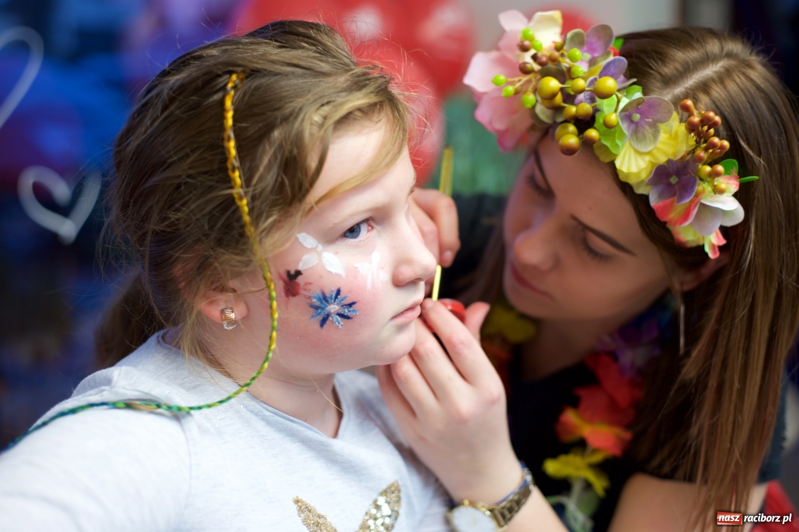 Zdjęcie w galerii na portalu naszraciborz.pl: Wielka Orkiestra zagrała w Tworkowie. W salonie jak w rodzinie i to z Anią Wyszkoni wiadomości z regionu