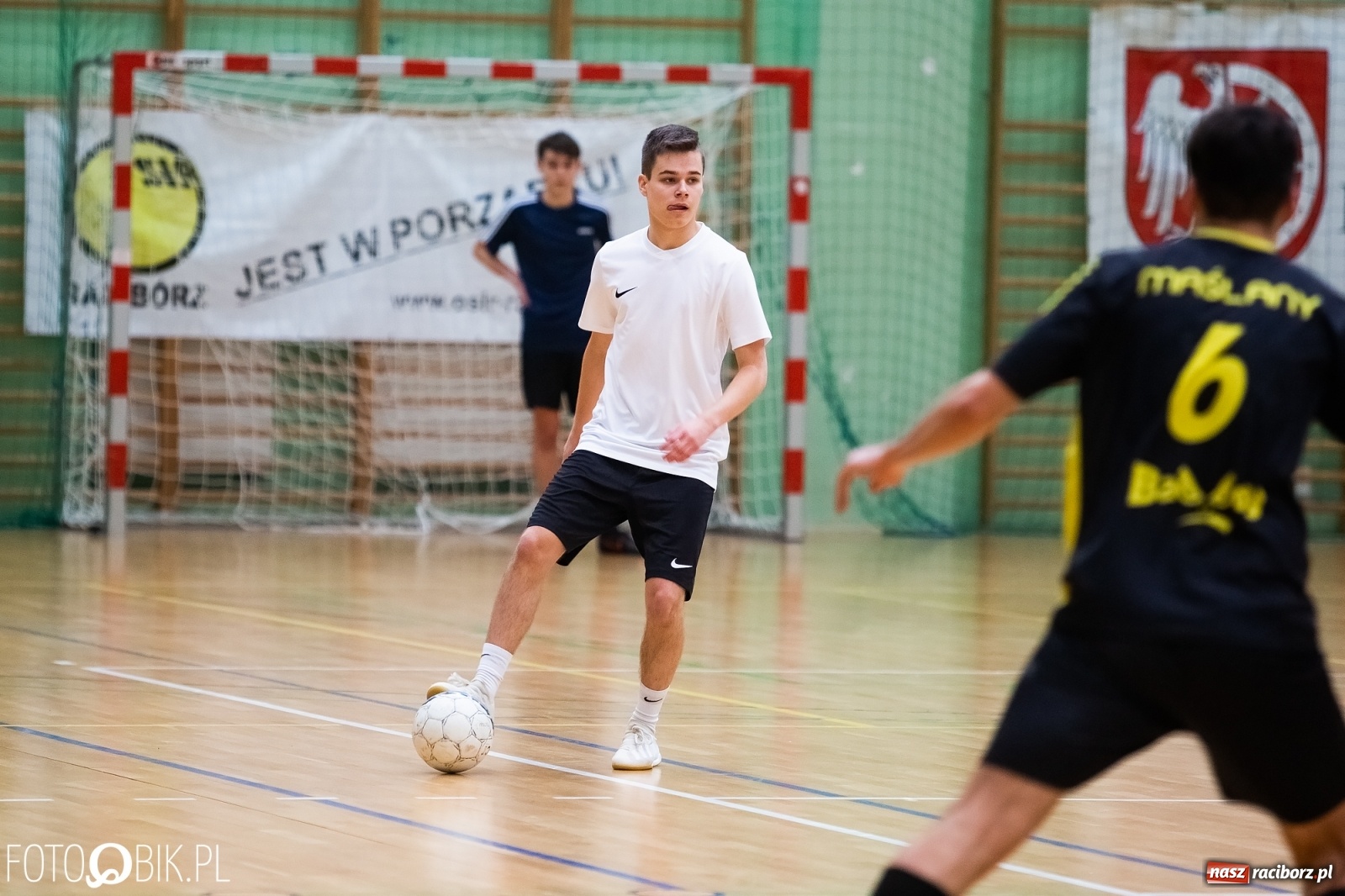 Zdjęcie w galerii na portalu naszraciborz.pl: Niedzielne emocje w lidze futsalu [FOTO] wiadomości z regionu